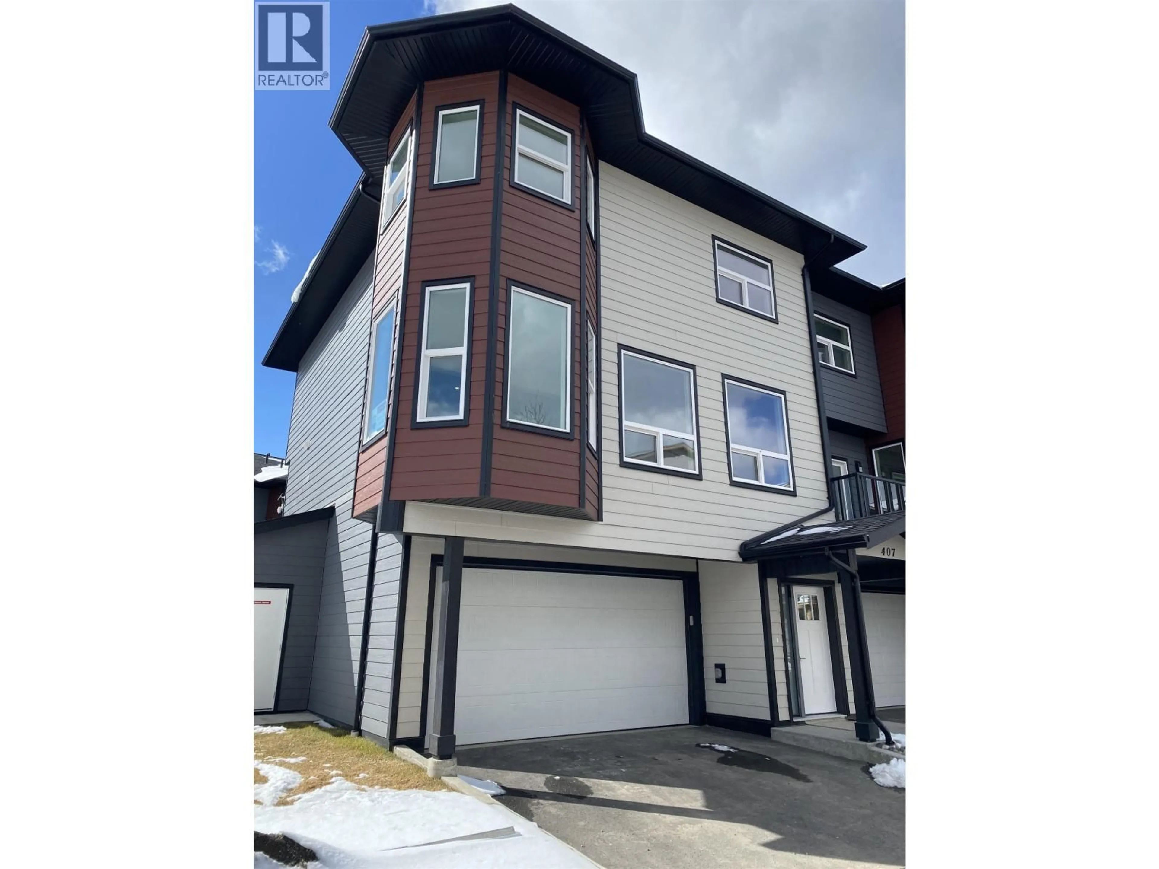 Home with vinyl exterior material, street for 407 - 7000 HUSBAND DRIVE, Prince George British Columbia V2N0K2