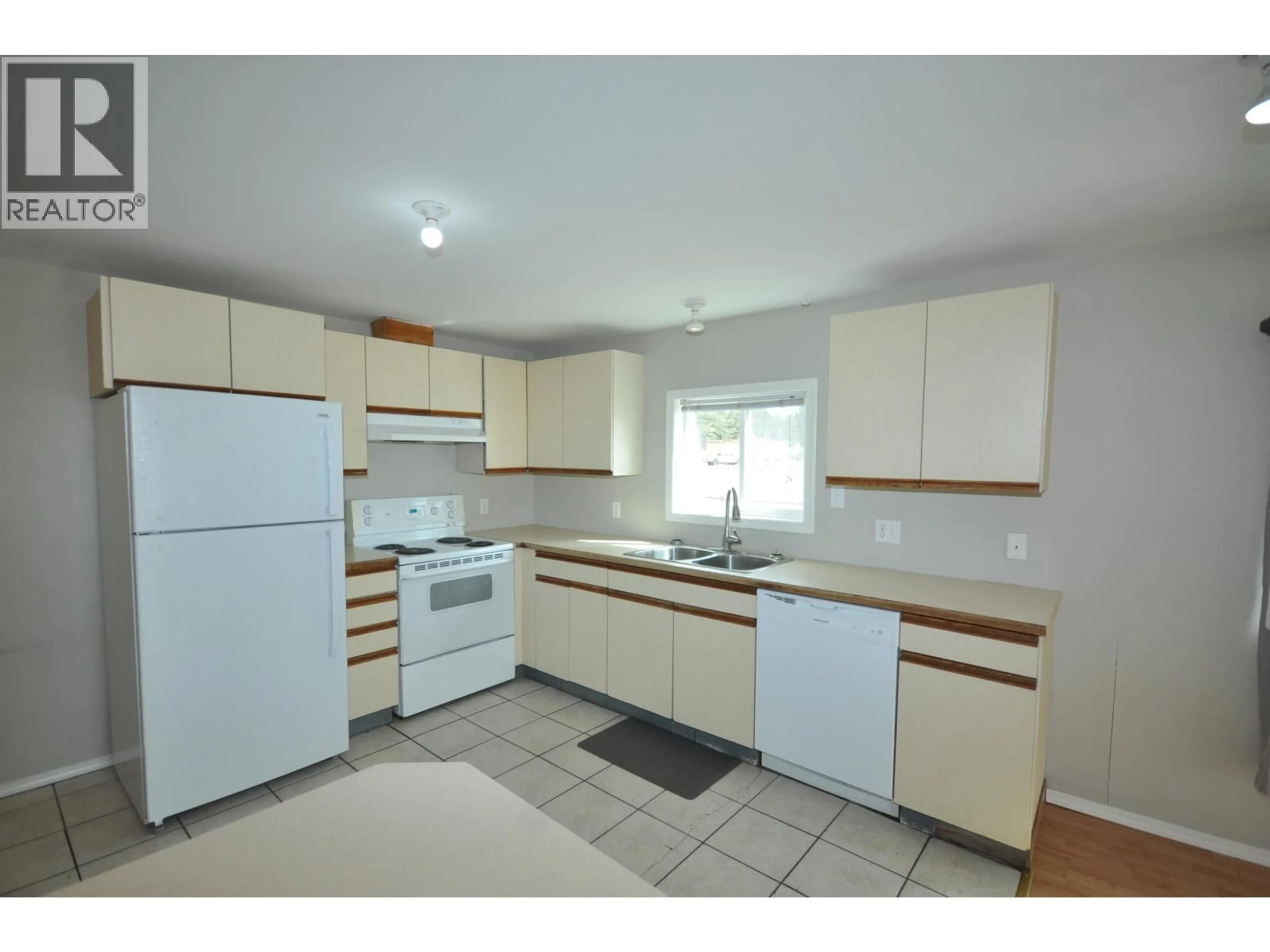 Standard kitchen, unknown for 3238 HINSCHE ROAD, 150 Mile House British Columbia V0L1K0