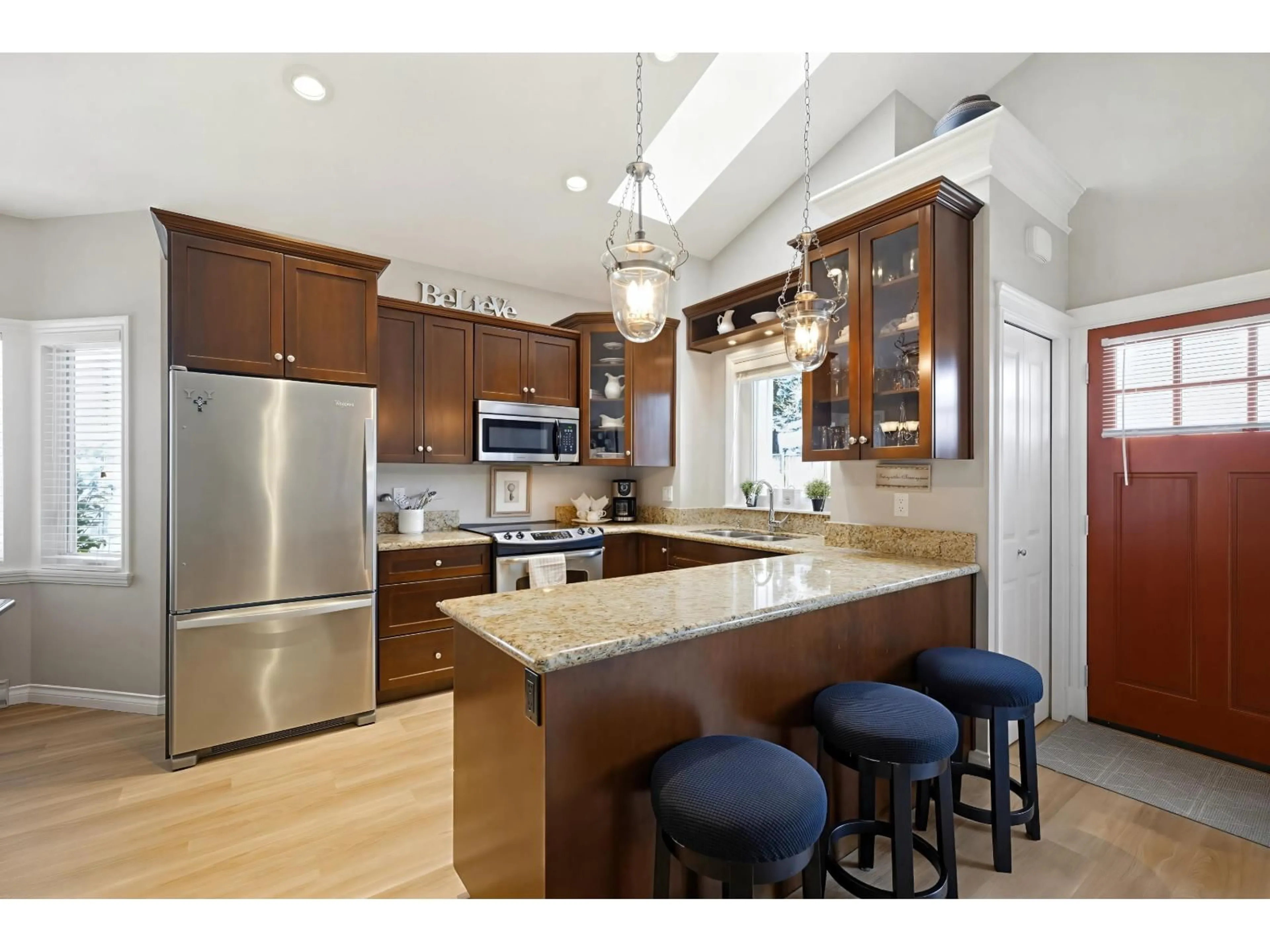 Open concept kitchen, unknown for 7 - 1640 140 STREET, Surrey British Columbia V4A0A7