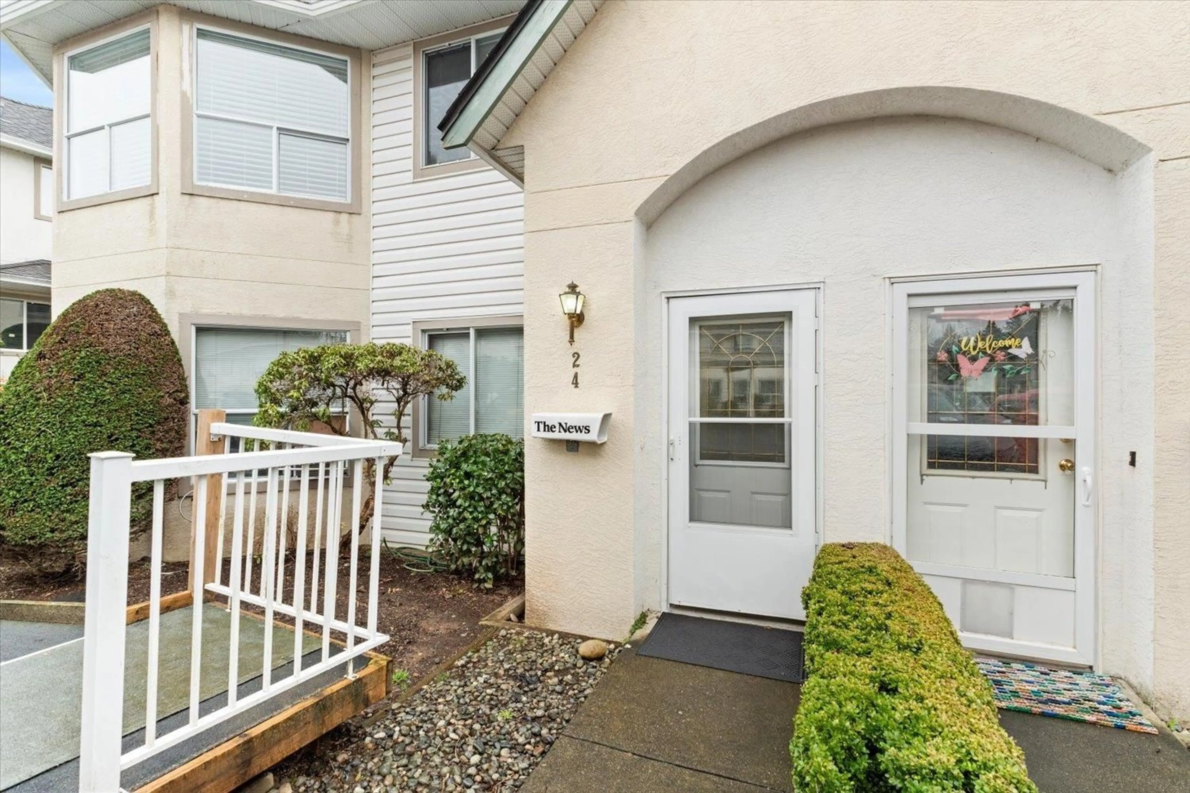 Unknown for 24 - 3380 GLADWIN ROAD, Abbotsford British Columbia V2S7G1