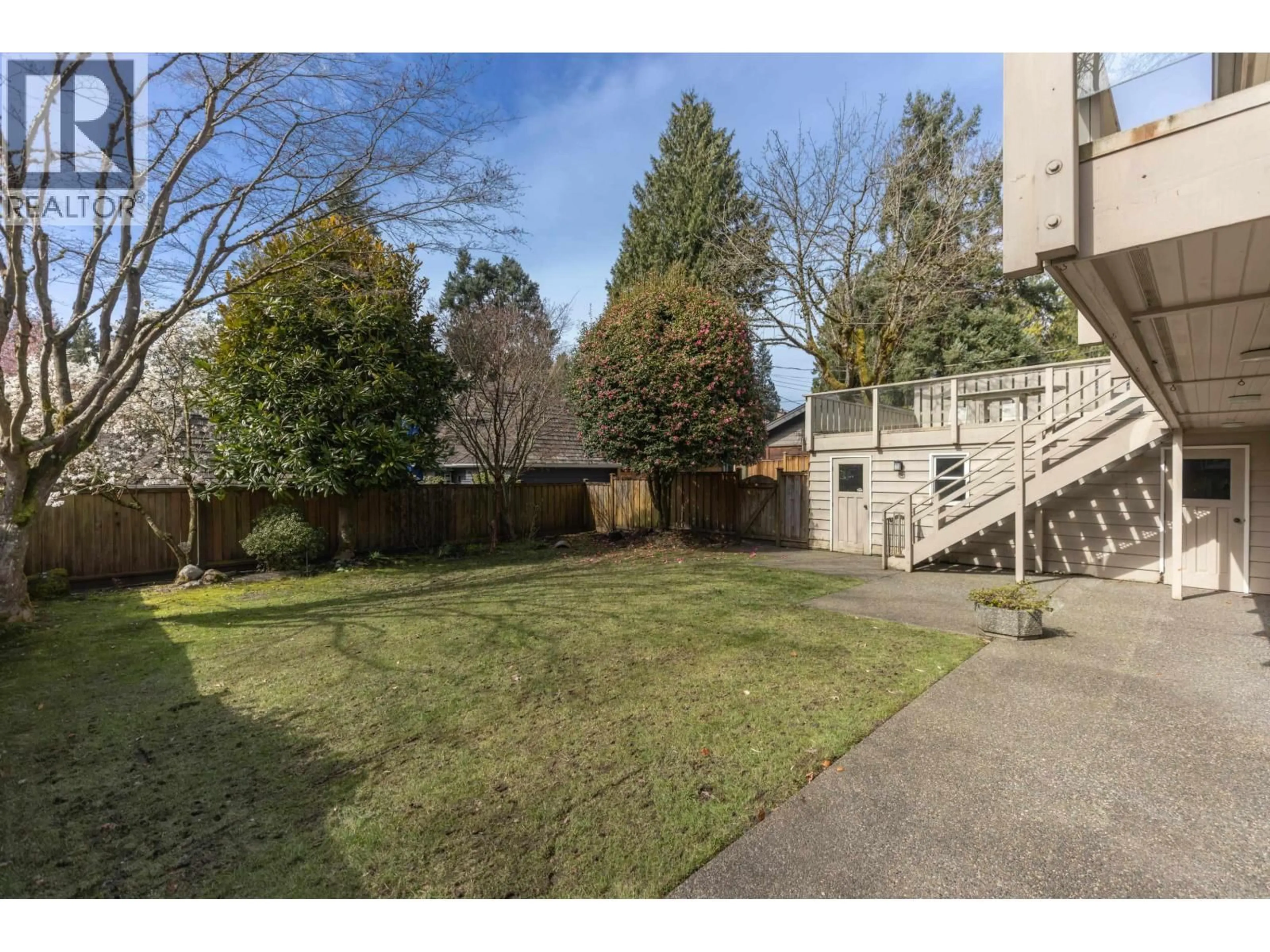 Patio, street for 6297 MACKENZIE STREET, Vancouver British Columbia V6N1H4