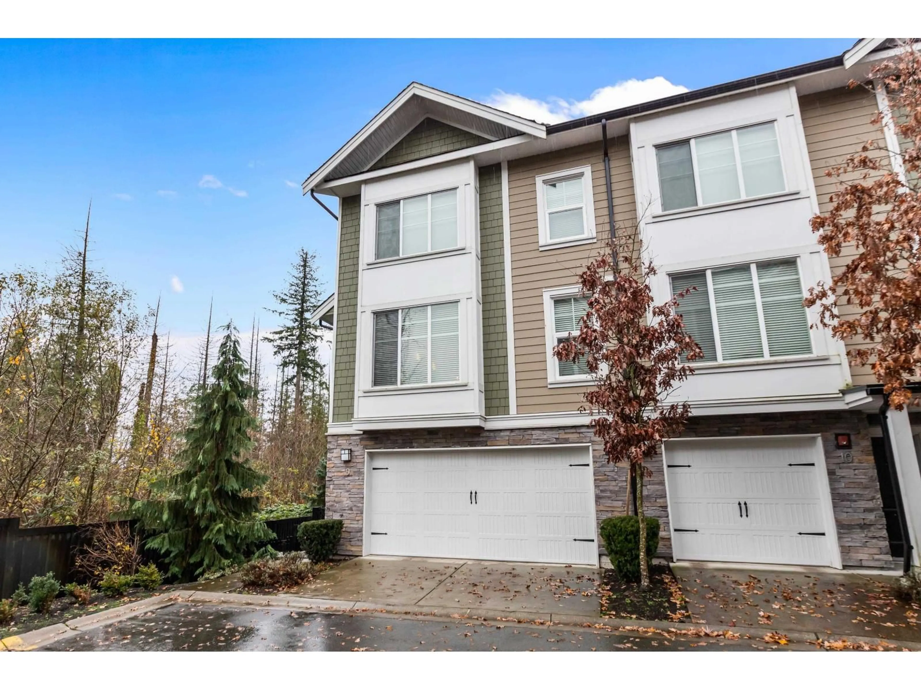 Unknown for 9 - 21150 76A AVENUE, Langley British Columbia V2Y0V9