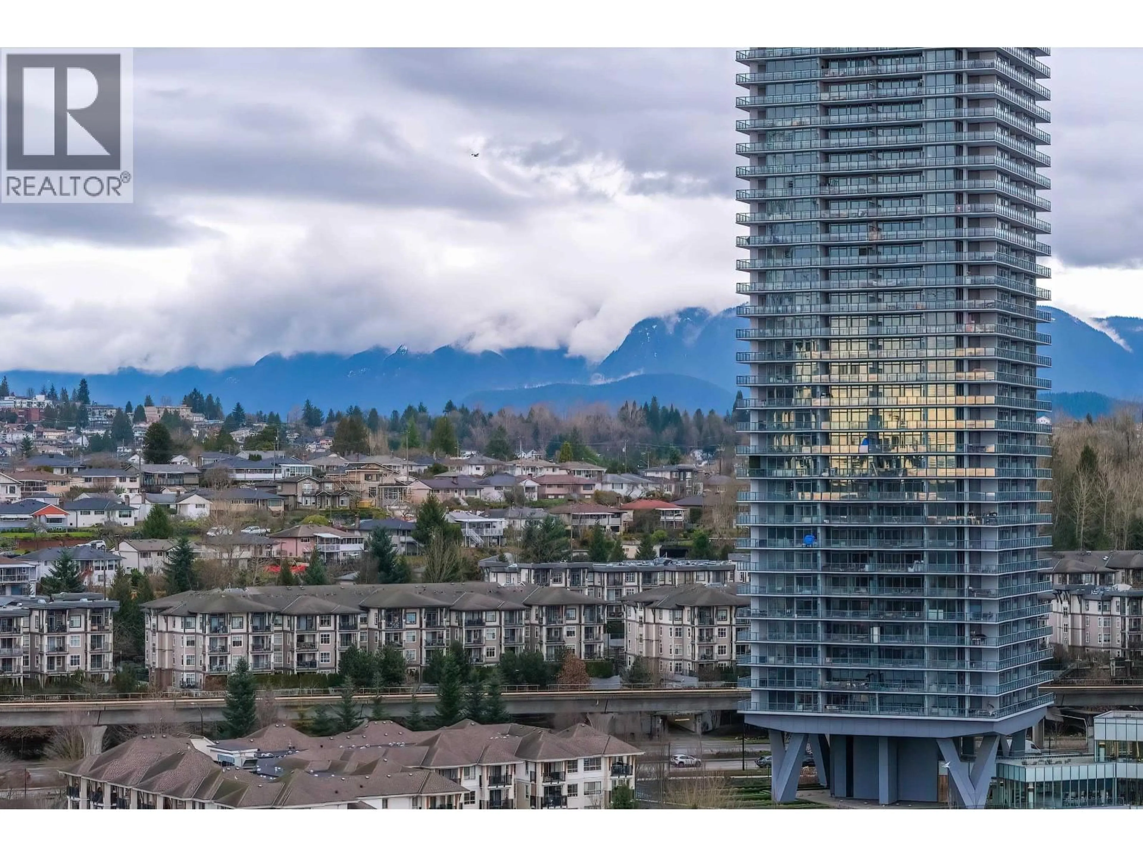 Blurry image for 1701 - 2288 ALPHA AVENUE, Burnaby British Columbia V5C0L9