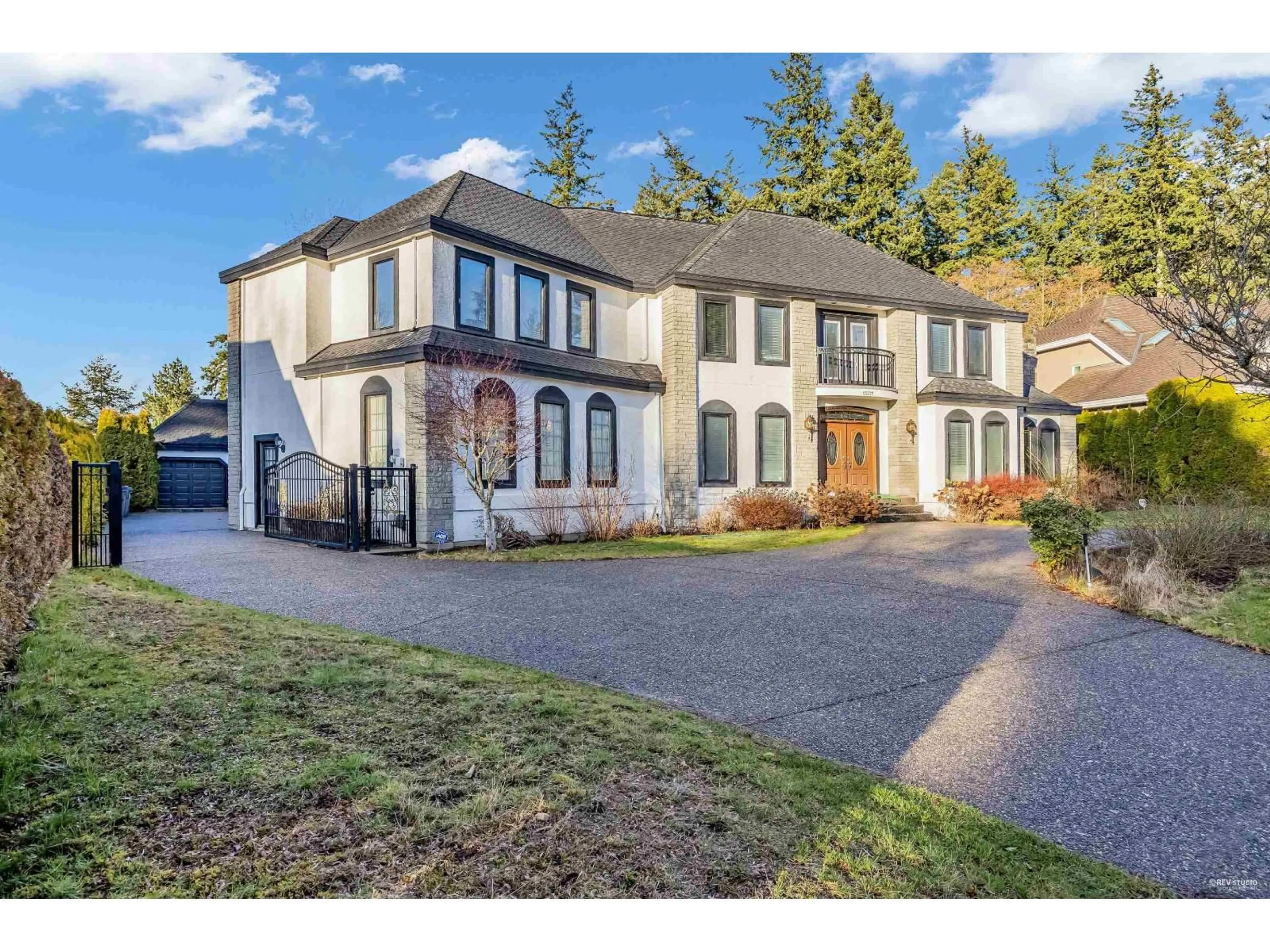 A pic from outside/outdoor area/front of a property/back of a property/a pic from drone, street for 13371 21A AVENUE, Surrey British Columbia V4A9N1