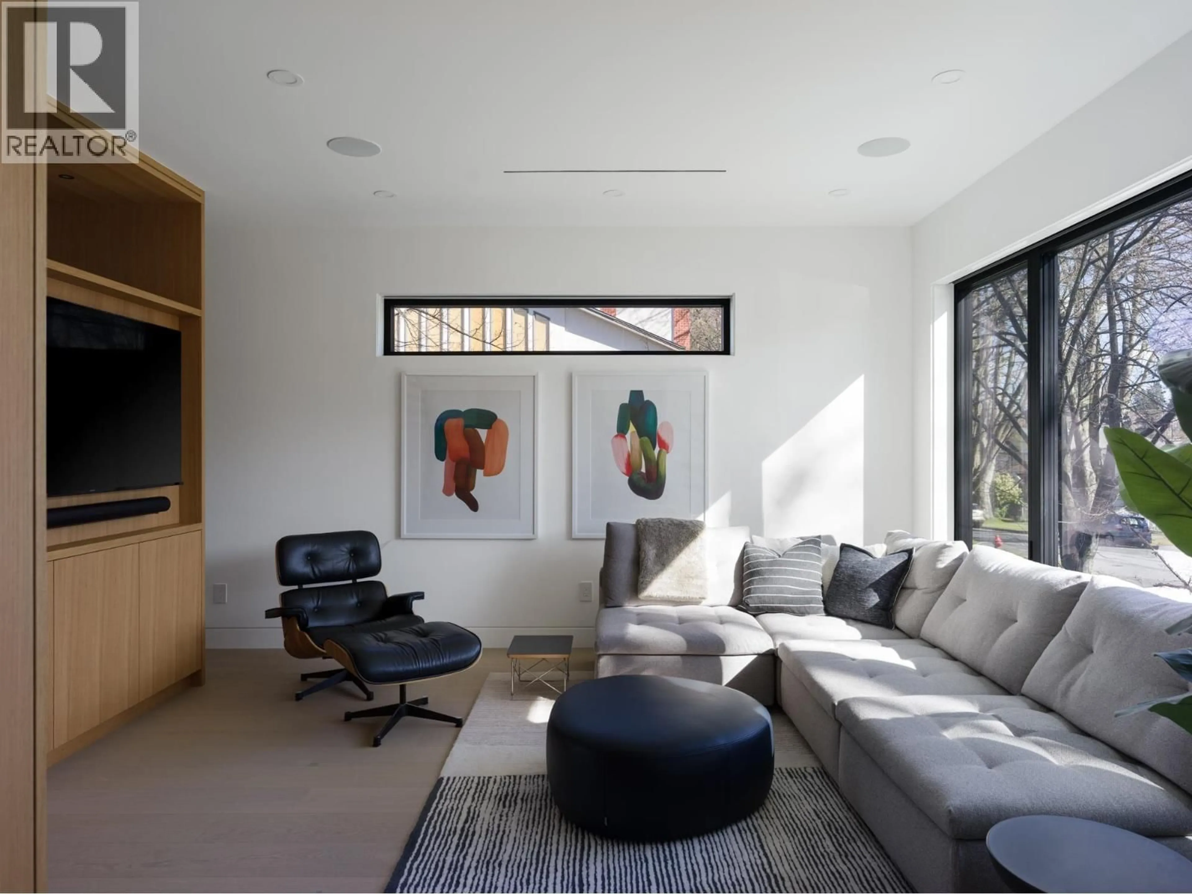 Living room with furniture, unknown for 91 40TH AVENUE, Vancouver British Columbia V5W1L3