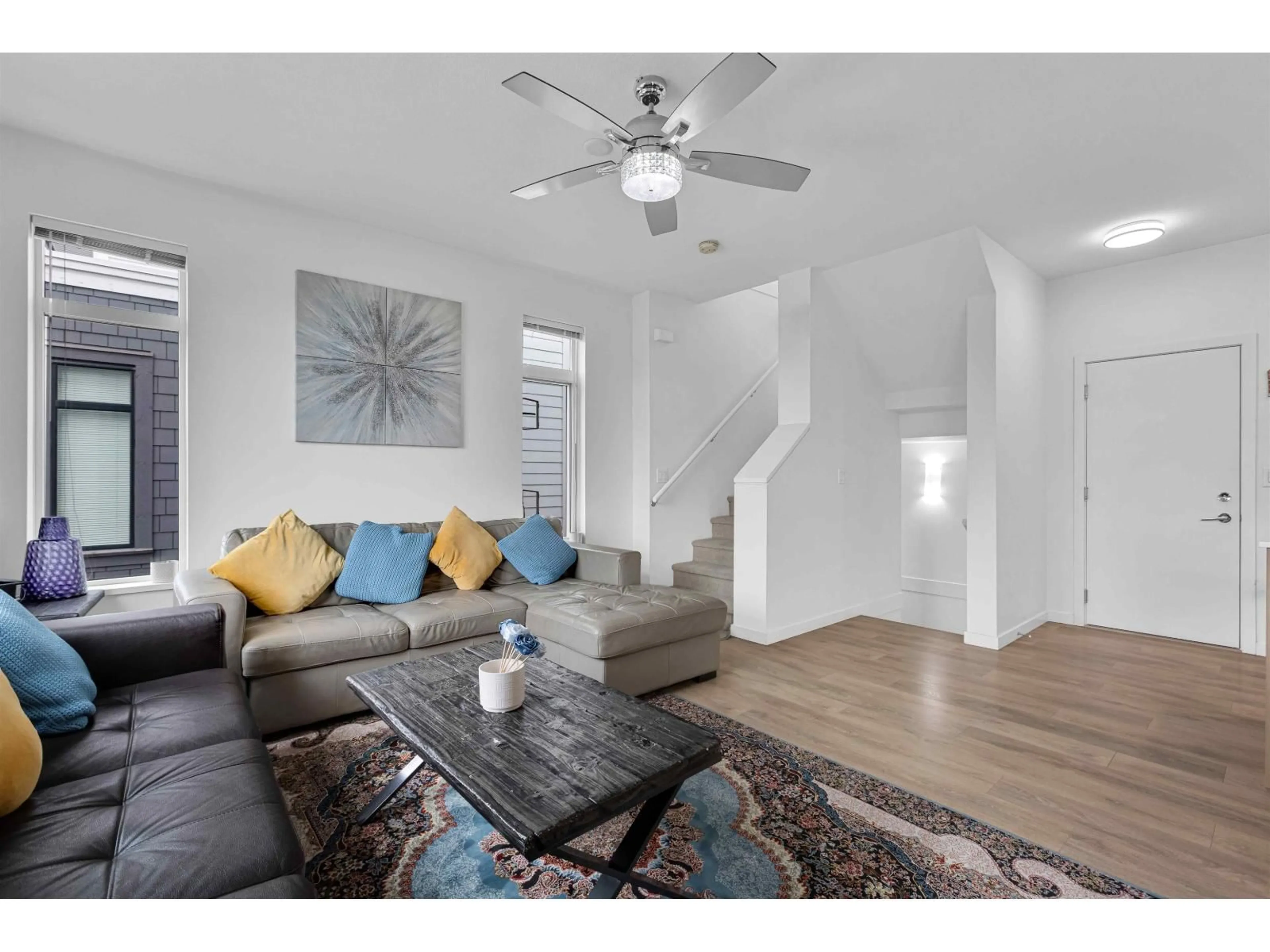 Living room with furniture, unknown for 79 - 15255 SITKA DR DRIVE, Surrey British Columbia V3S0B1