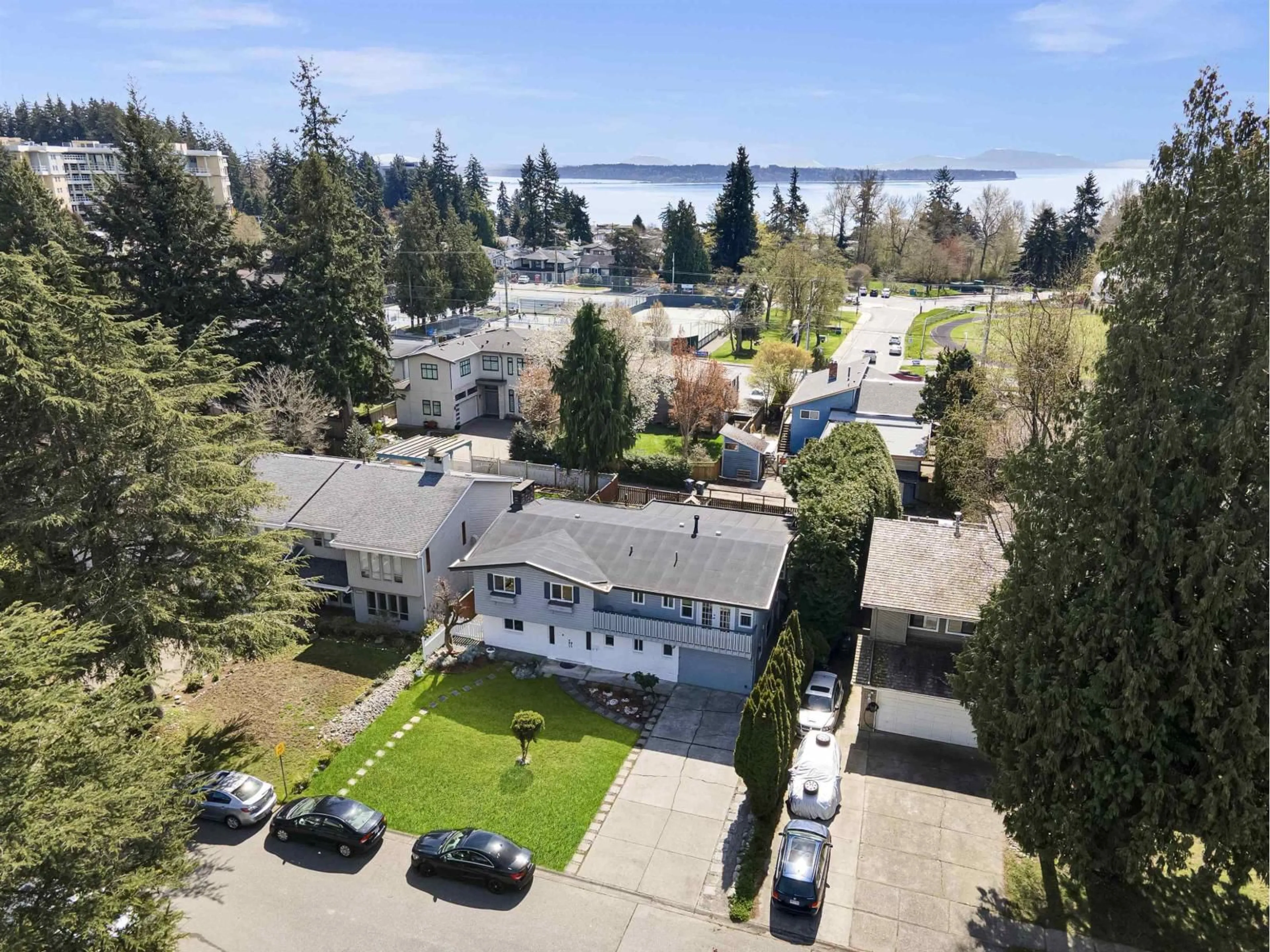 A pic from outside/outdoor area/front of a property/back of a property/a pic from drone, water/lake/river/ocean view for 14704 16A AVENUE, Surrey British Columbia V4A5M7
