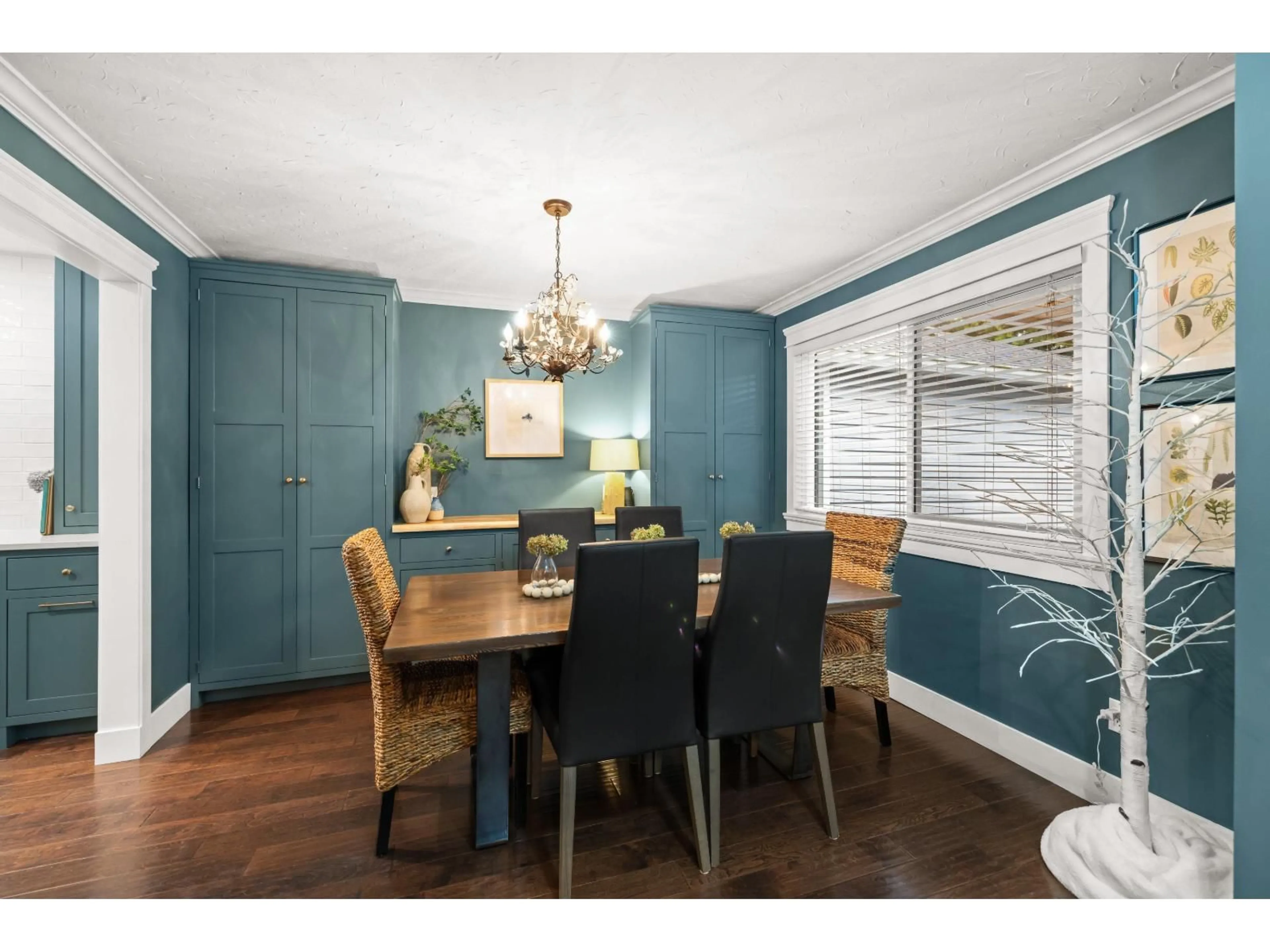 Dining room, wood/laminate floor for 103 - 9507 208 STREET, Langley British Columbia V1M2Z1