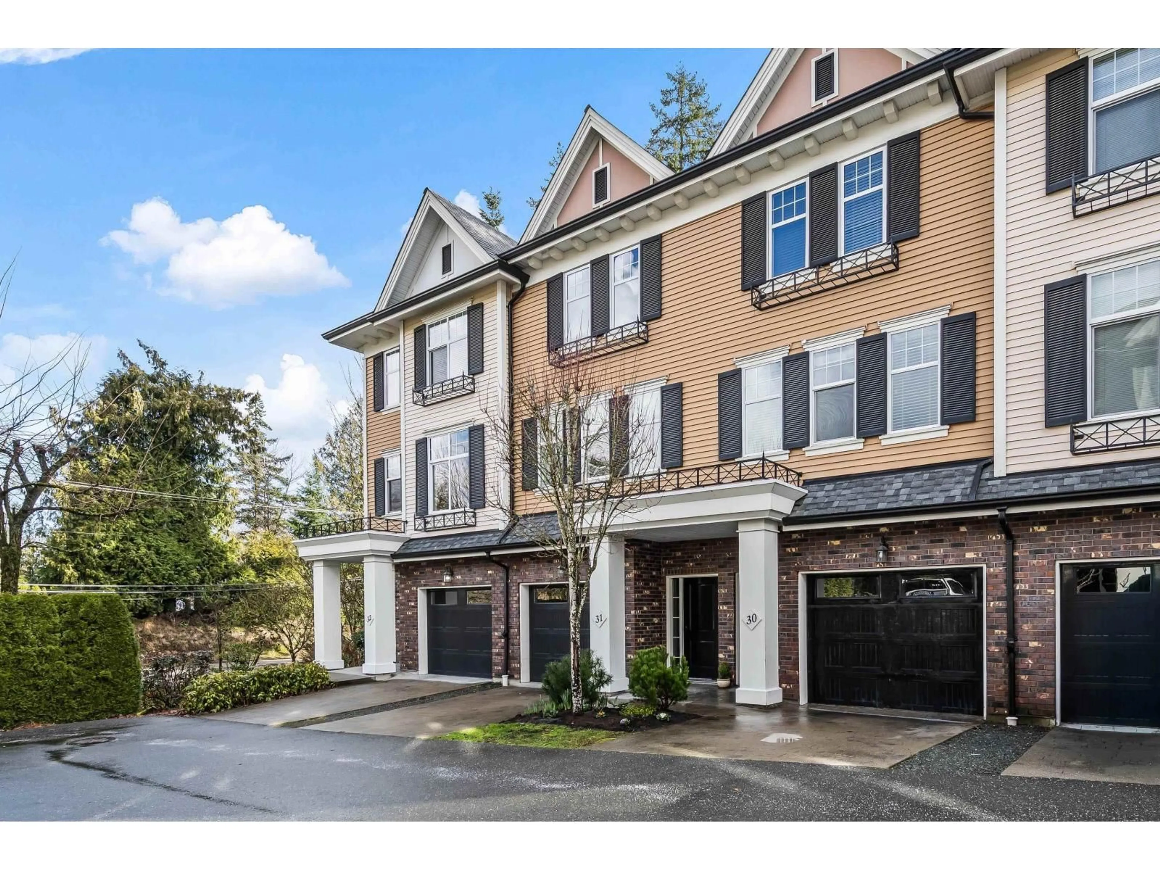 Unknown for 30 - 45390 VEDDER MOUNTAIN ROAD, Cultus Lake British Columbia V2R0P6