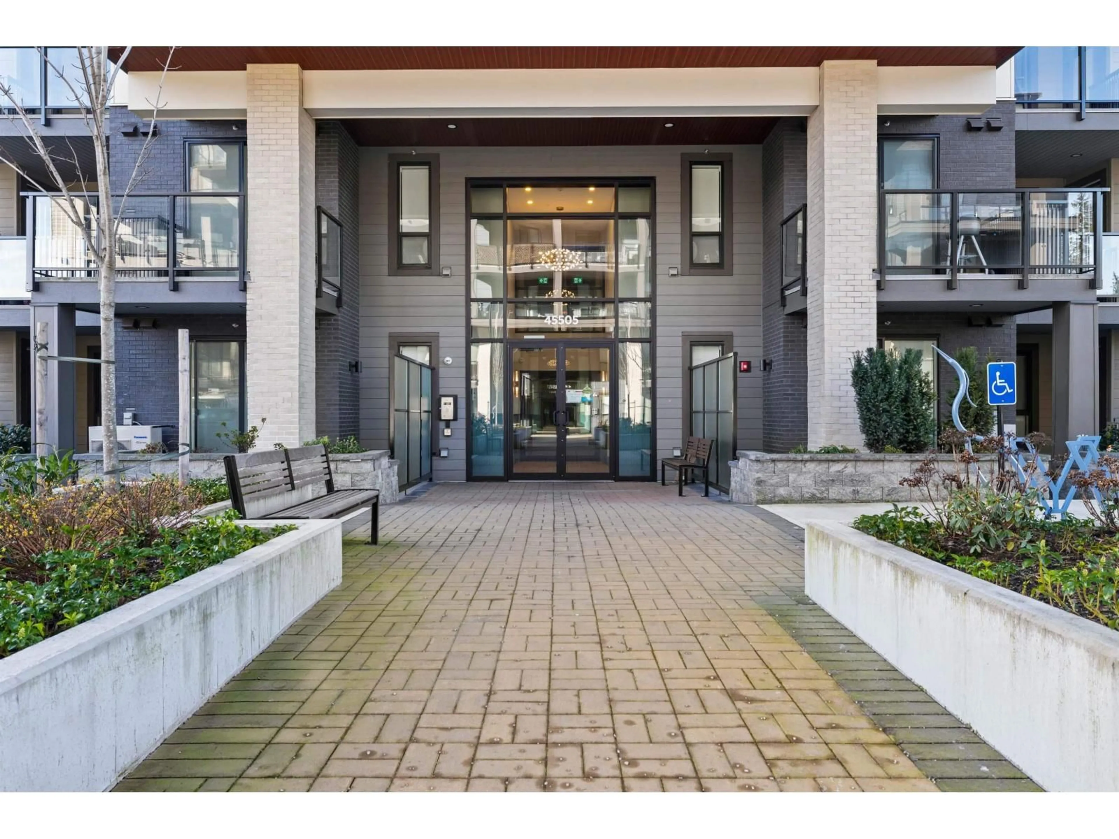 Unknown for 112 - 45505 CAMPUS DRIVE, Chilliwack British Columbia V2R6L2