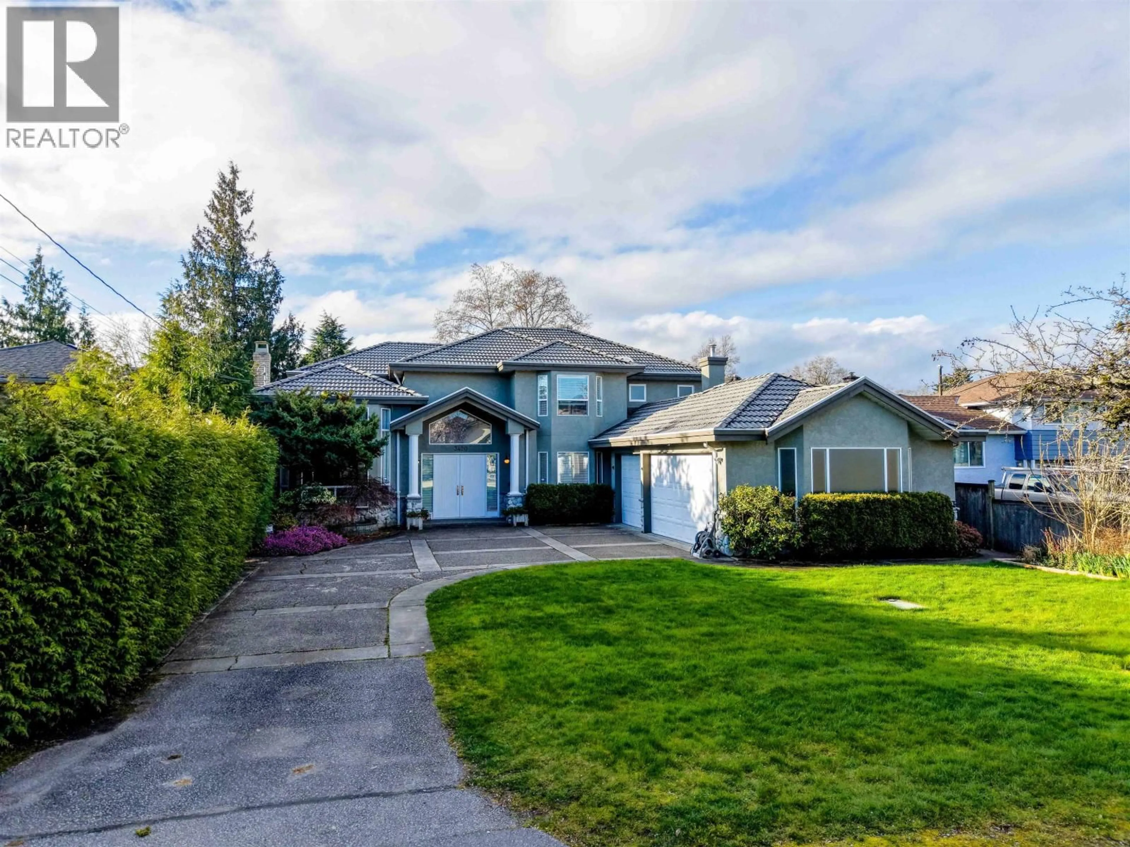 Home with vinyl exterior material, street for 3420 ROSAMOND AVENUE, Richmond British Columbia V7E1A7