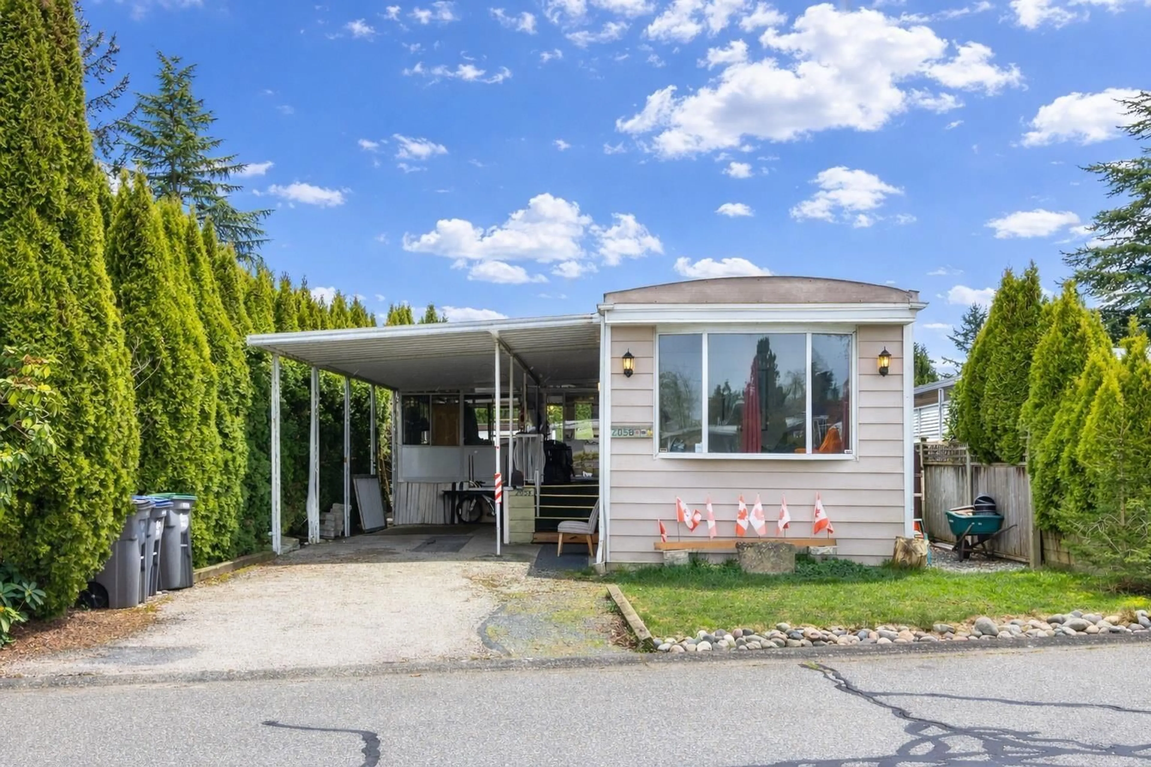 Home with vinyl exterior material, street for 2058 CUMBRIA DRIVE, Surrey British Columbia V4A5J9