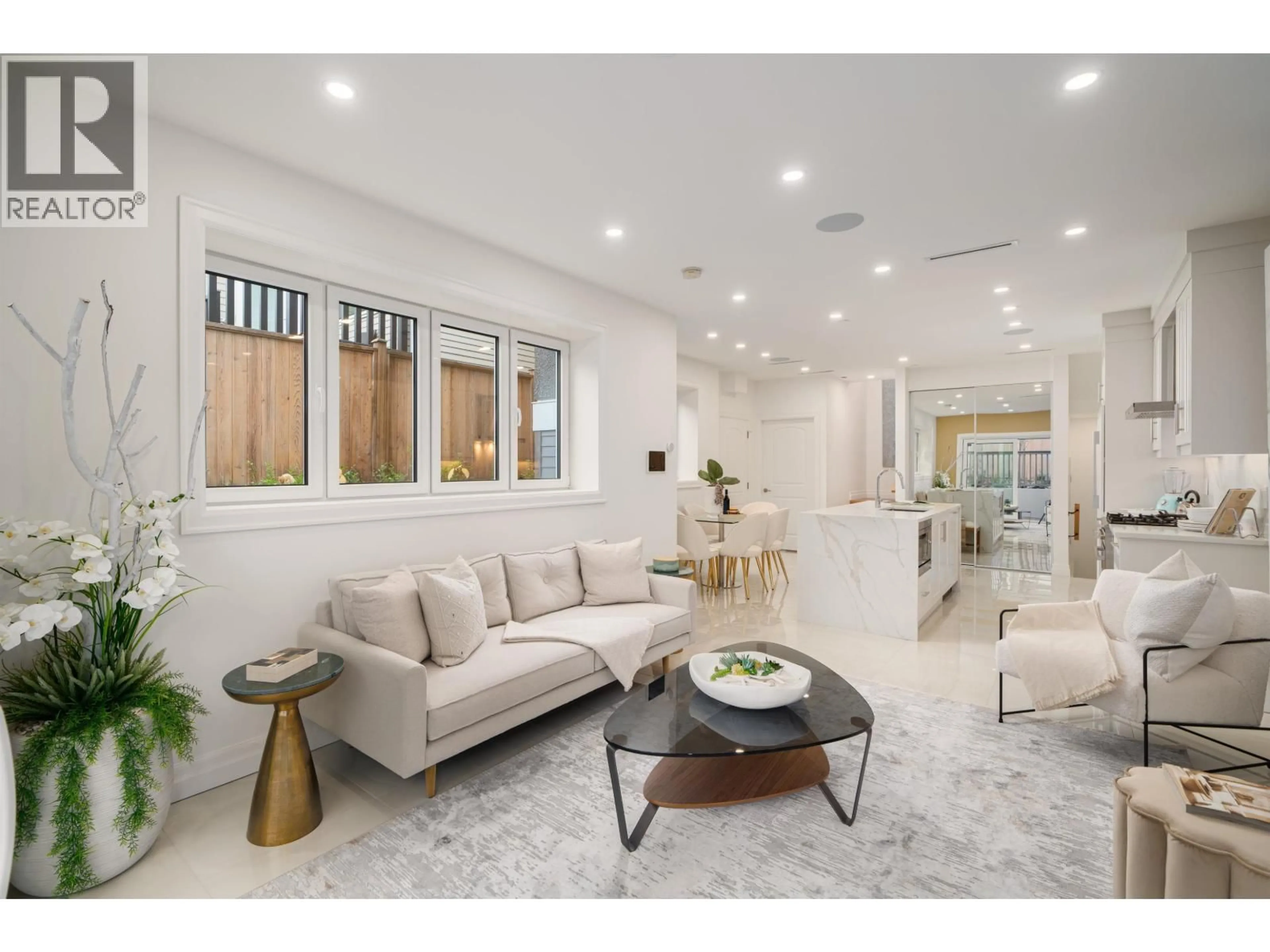 Living room with furniture, unknown for 2523 8TH AVENUE, Vancouver British Columbia V6K2B3