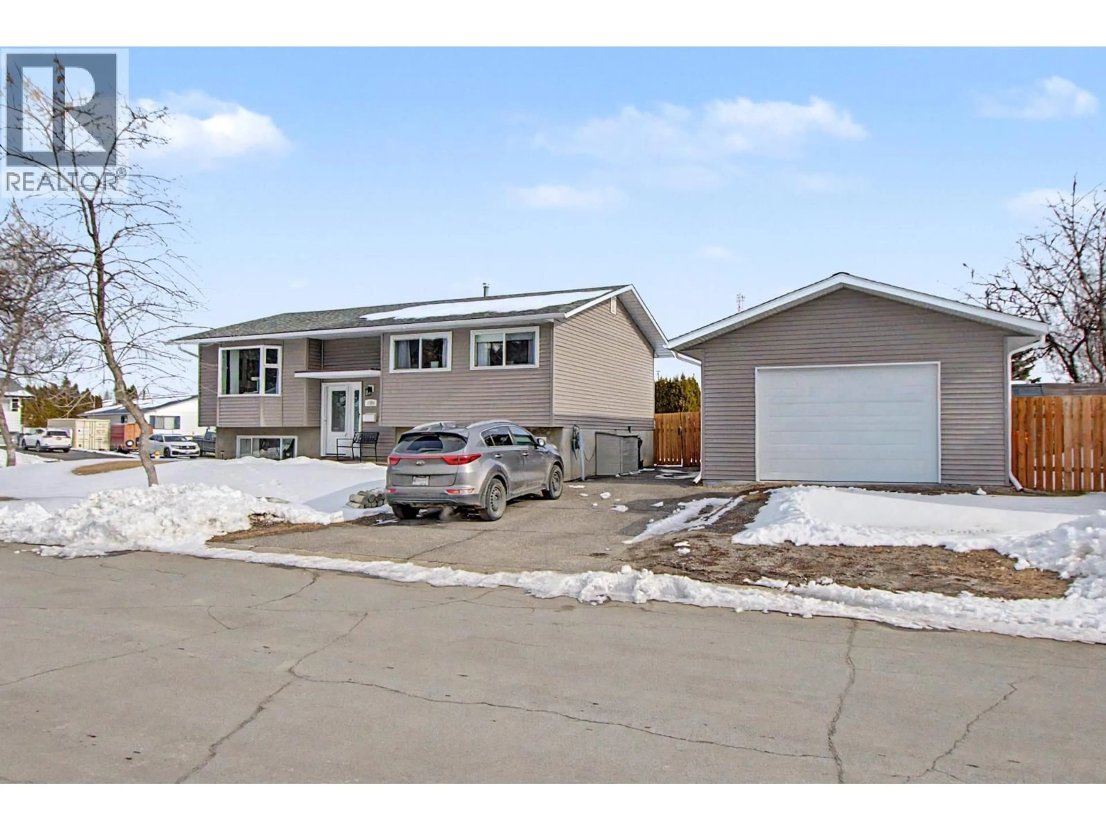 Home with vinyl exterior material, street for 3952 ENEMARK CRESCENT, Prince George British Columbia V2N2X7