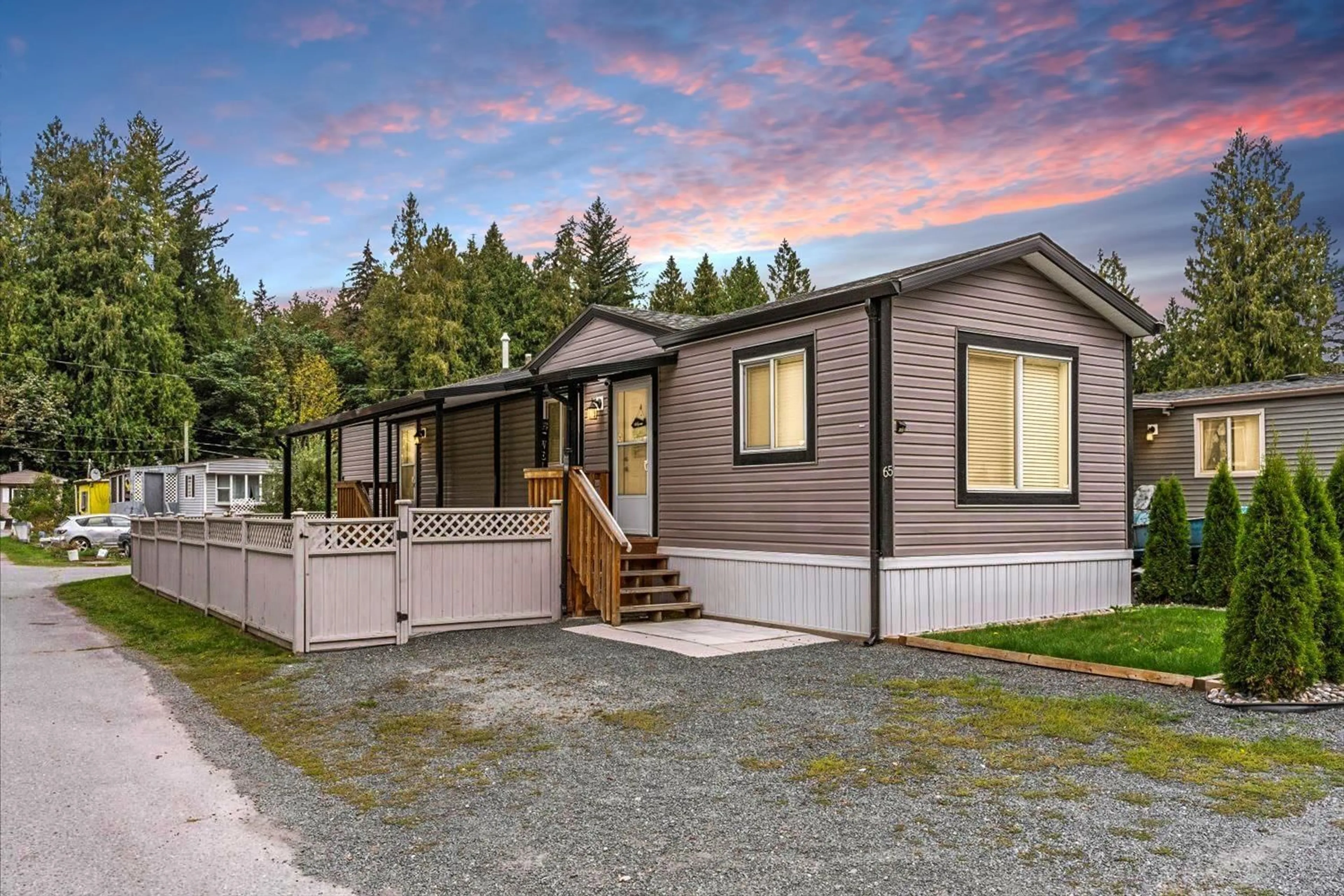 Home with vinyl exterior material, street for 65 - 3942 COLUMBIA VALLEY ROAD, Cultus Lake British Columbia V2R5B3