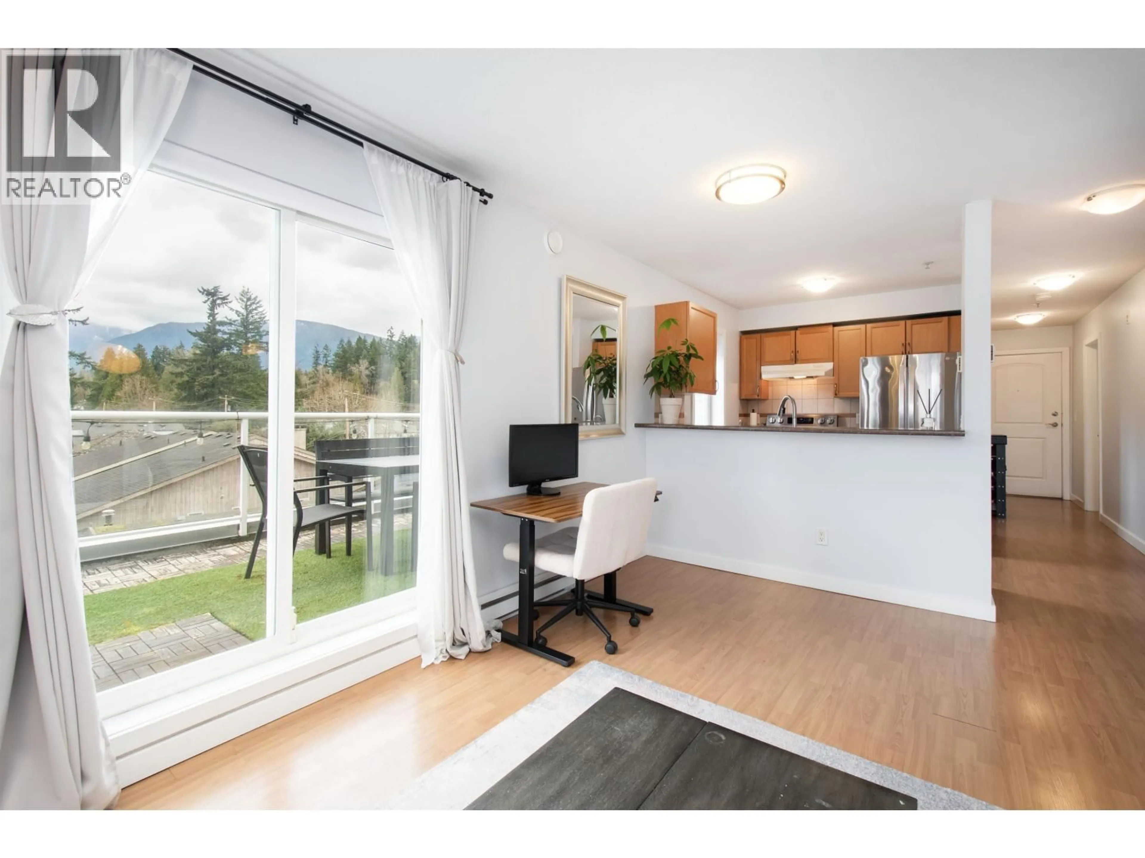 Unknown for 401 - 1629 GARDEN AVENUE, North Vancouver British Columbia V7P3A6