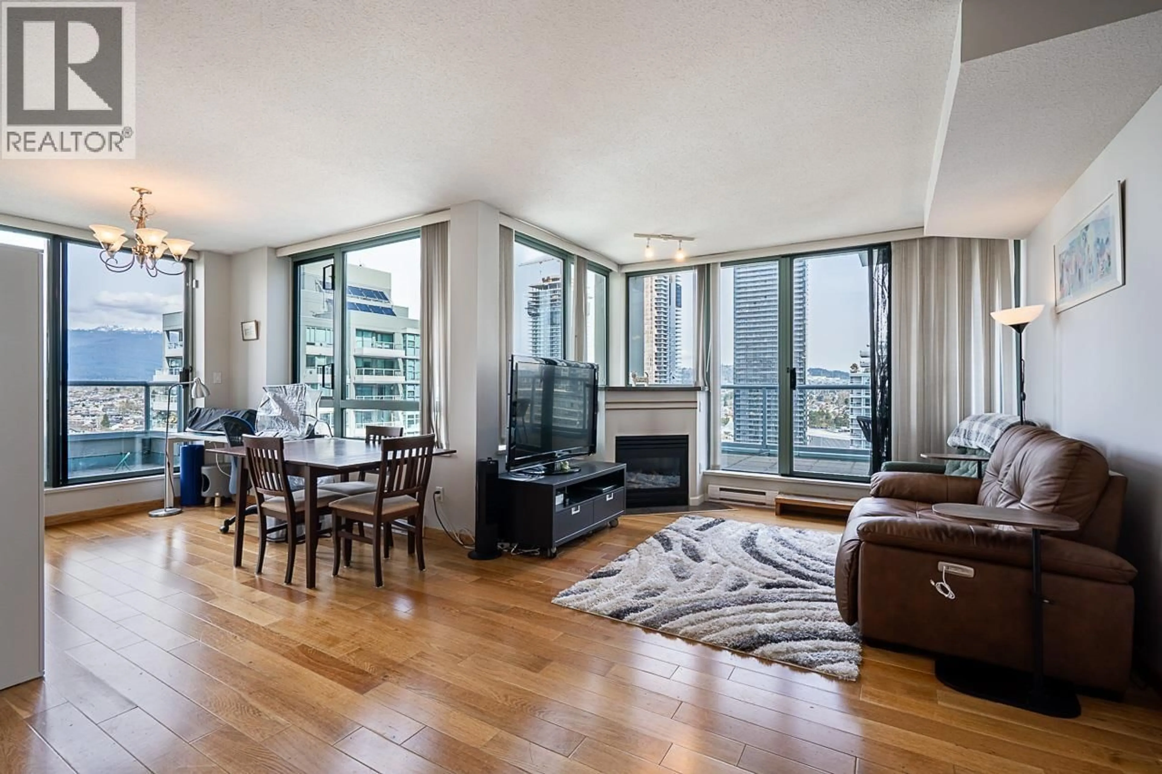 Living room with furniture, wood/laminate floor for 2504 - 4398 BUCHANAN STREET, Burnaby British Columbia V5C6R7