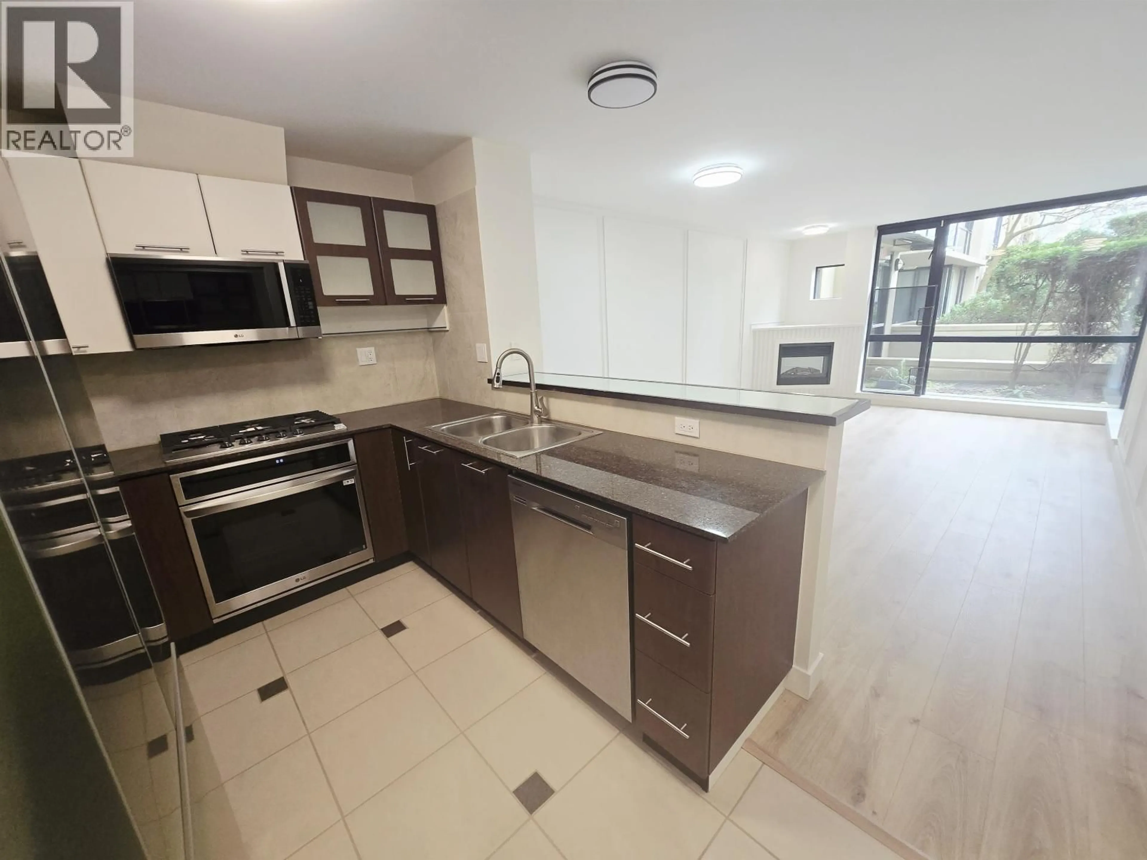 Standard kitchen, unknown for 514 - 7831 WESTMINSTER HIGHWAY, Richmond British Columbia V6X4J4