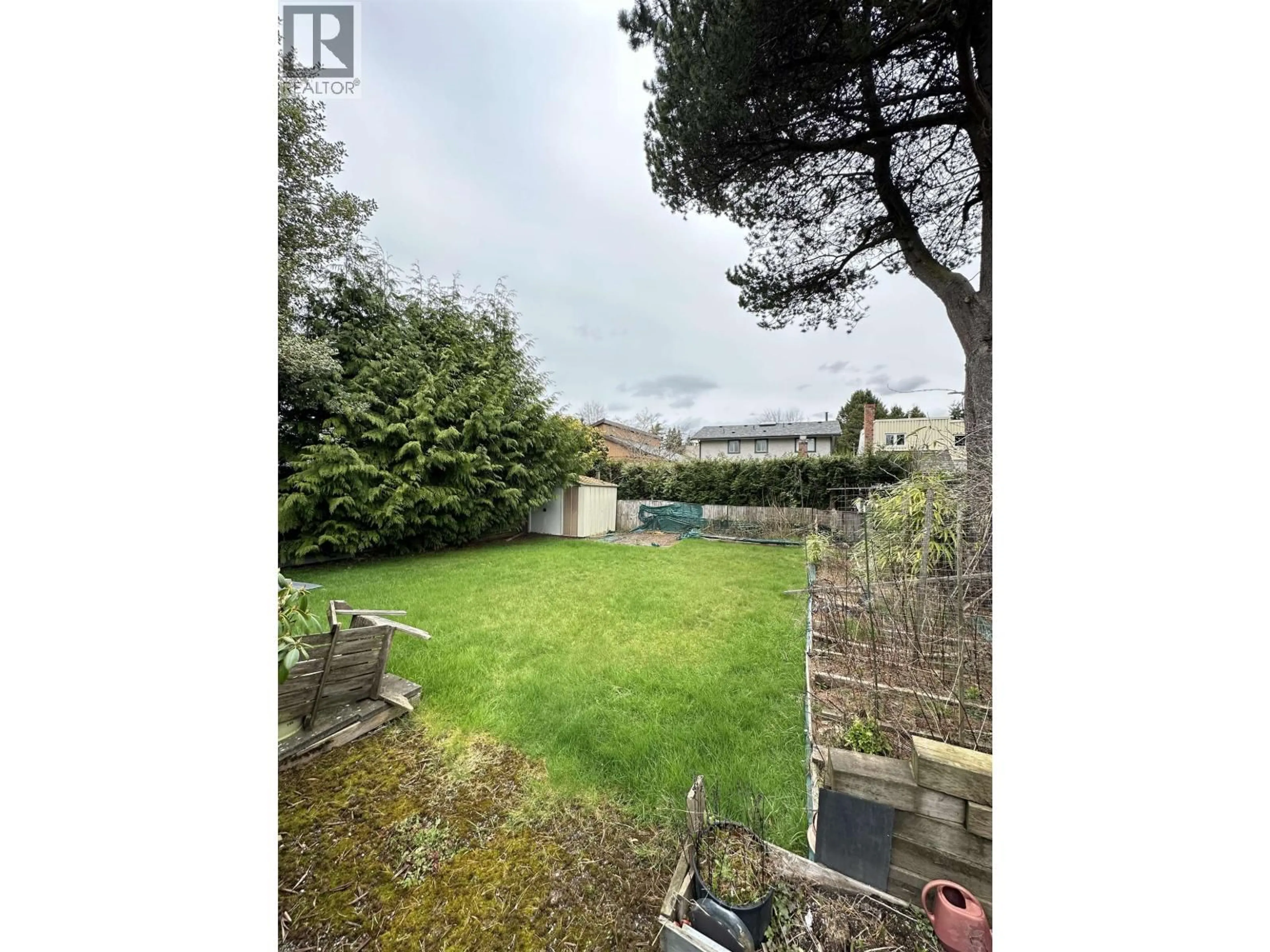 A pic from outside/outdoor area/front of a property/back of a property/a pic from drone, unknown for 4277 CRAIGFLOWER DRIVE, Richmond British Columbia V7C4W2