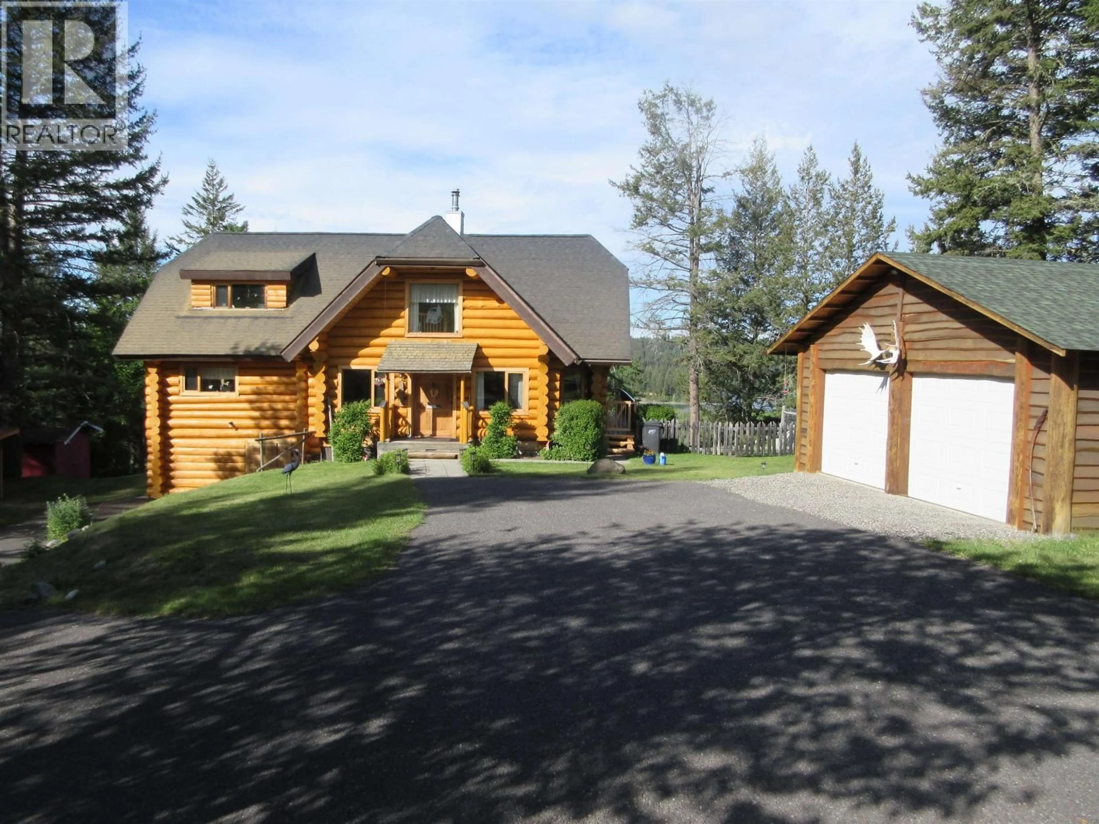 Home with vinyl exterior material, mountain view for 4768 TELQUA DRIVE, 108 Mile Ranch British Columbia V0K2Z0