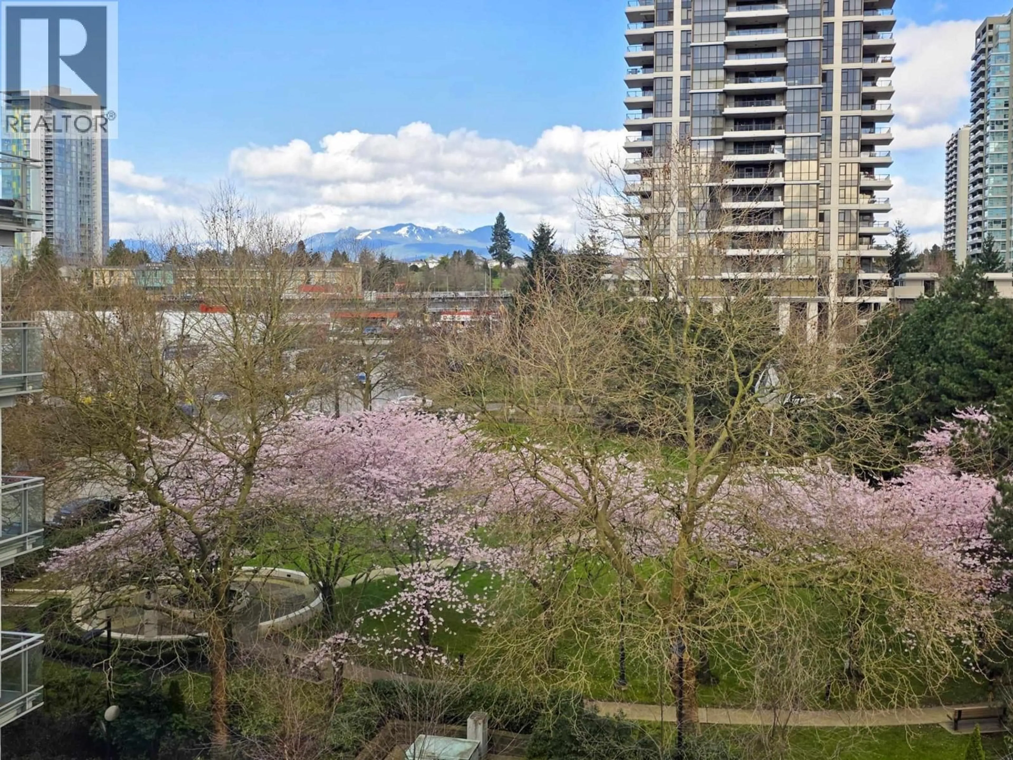 Patio, unknown for 515 - 2188 MADISON AVENUE, Burnaby British Columbia V5C0J8