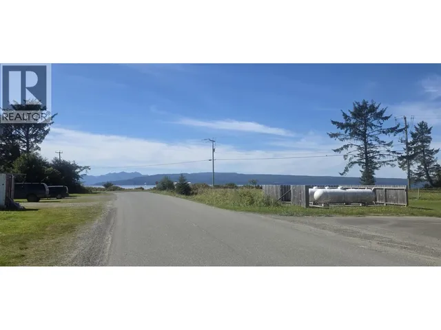 406A SCHOOL ROAD, Skidegate/Sandspit 4