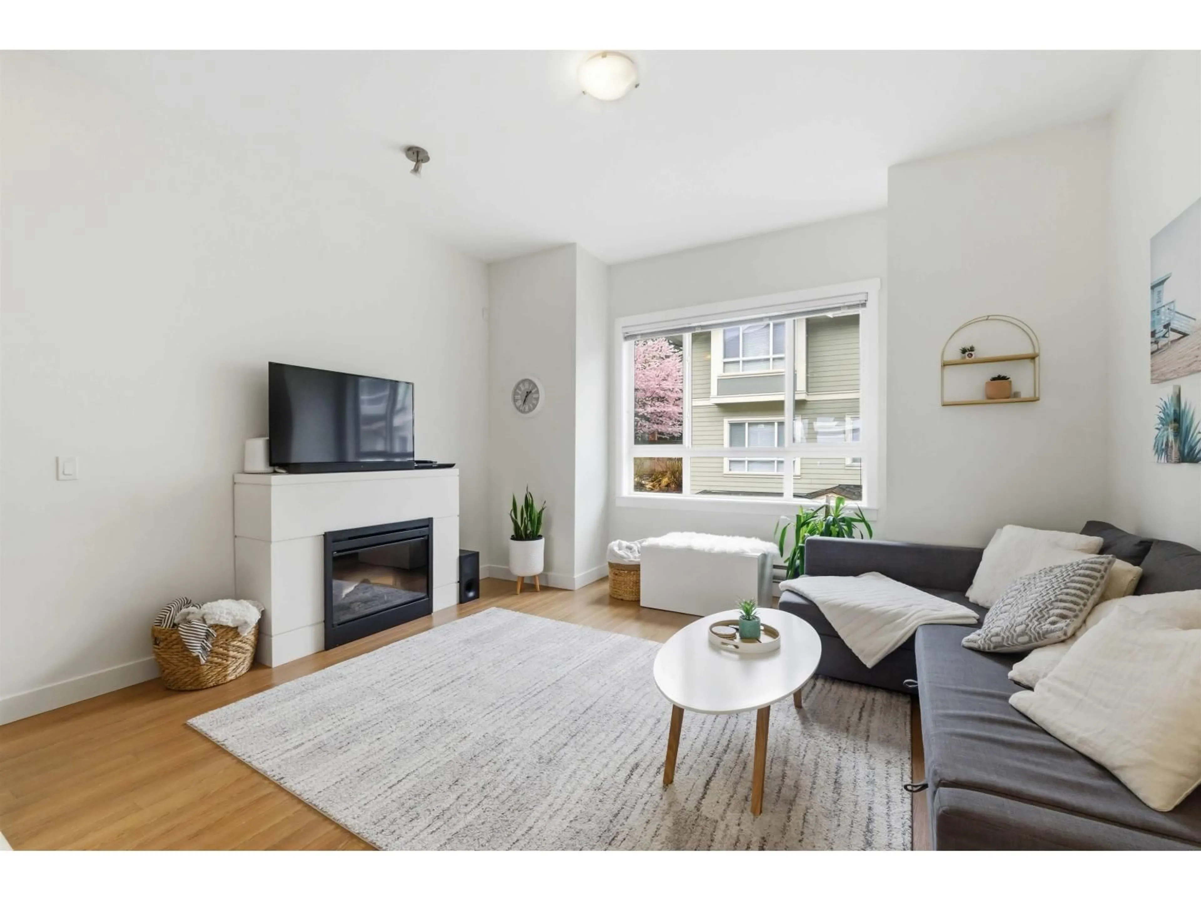 Living room with furniture, unknown for 36 - 2955 156 STREET, Surrey British Columbia V3Z2W8