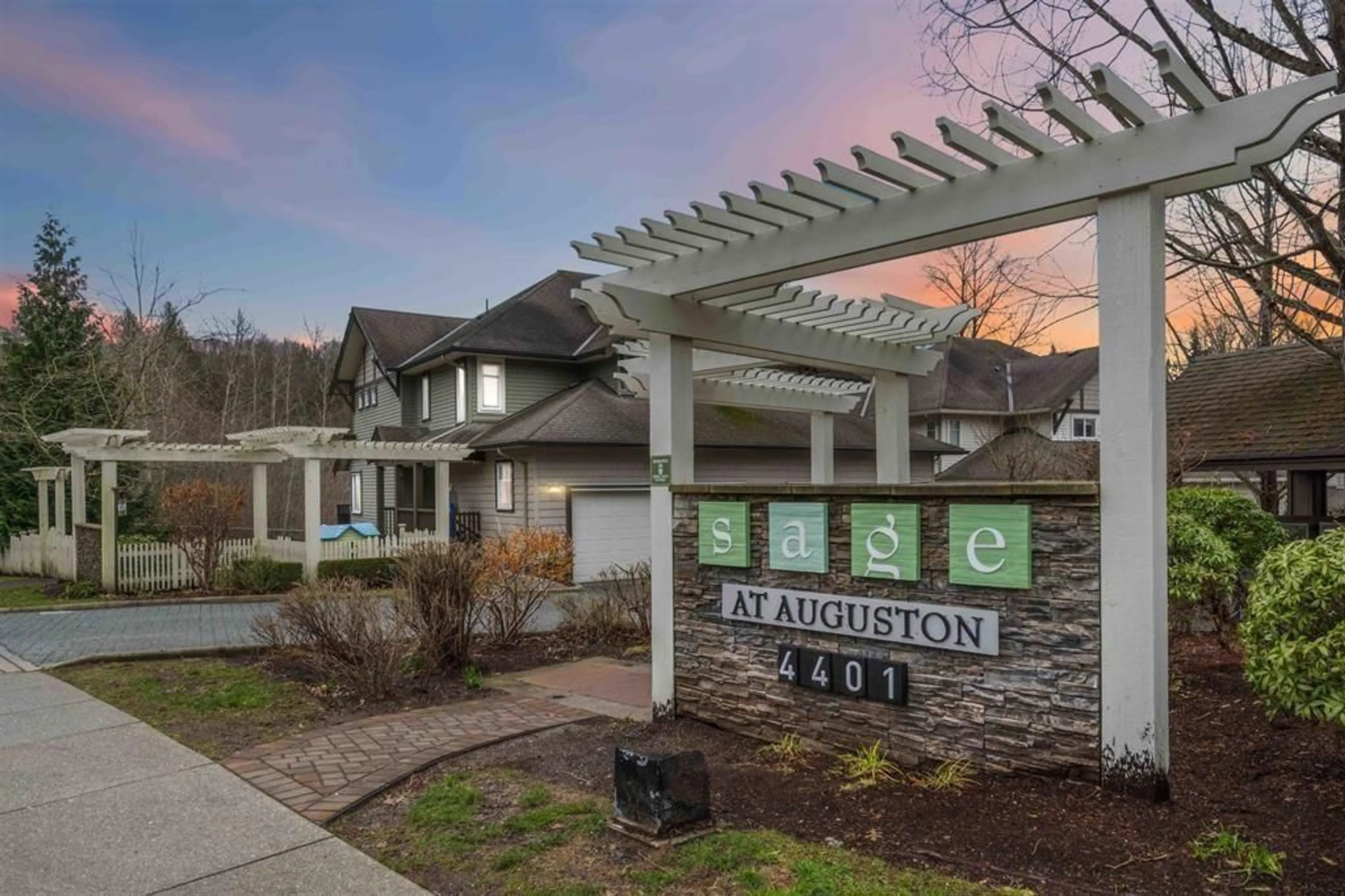 Unknown for 33 - 4401 BLAUSON BOULEVARD, Abbotsford British Columbia V3G0A4