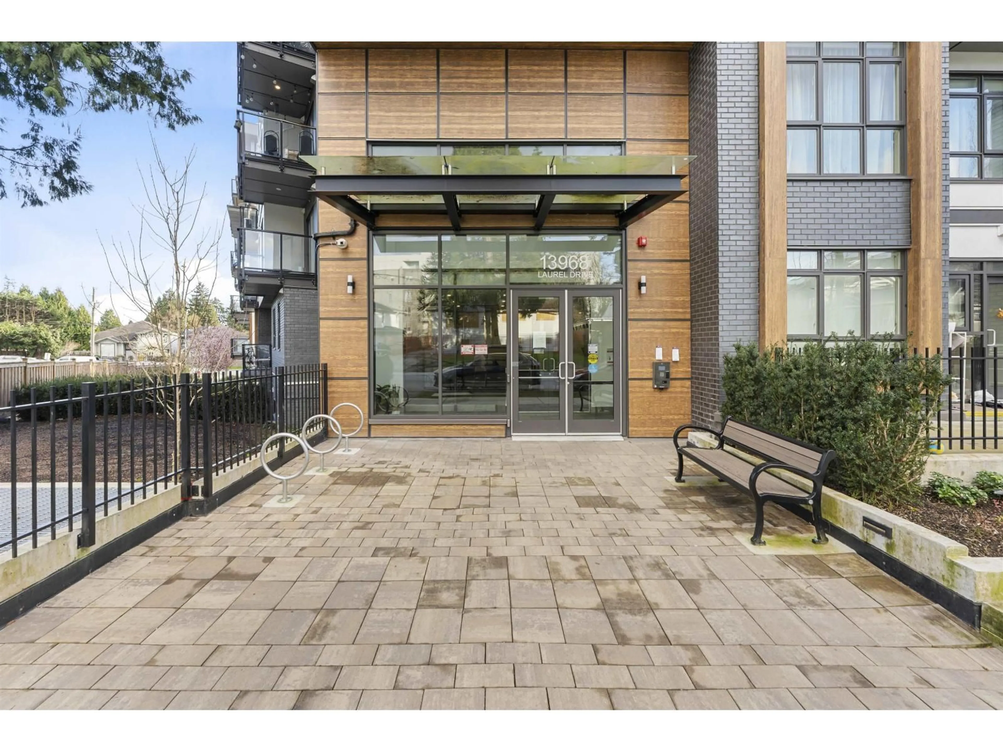 Unknown for 430 - 13968 LAUREL DRIVE, Surrey British Columbia V3T0S9