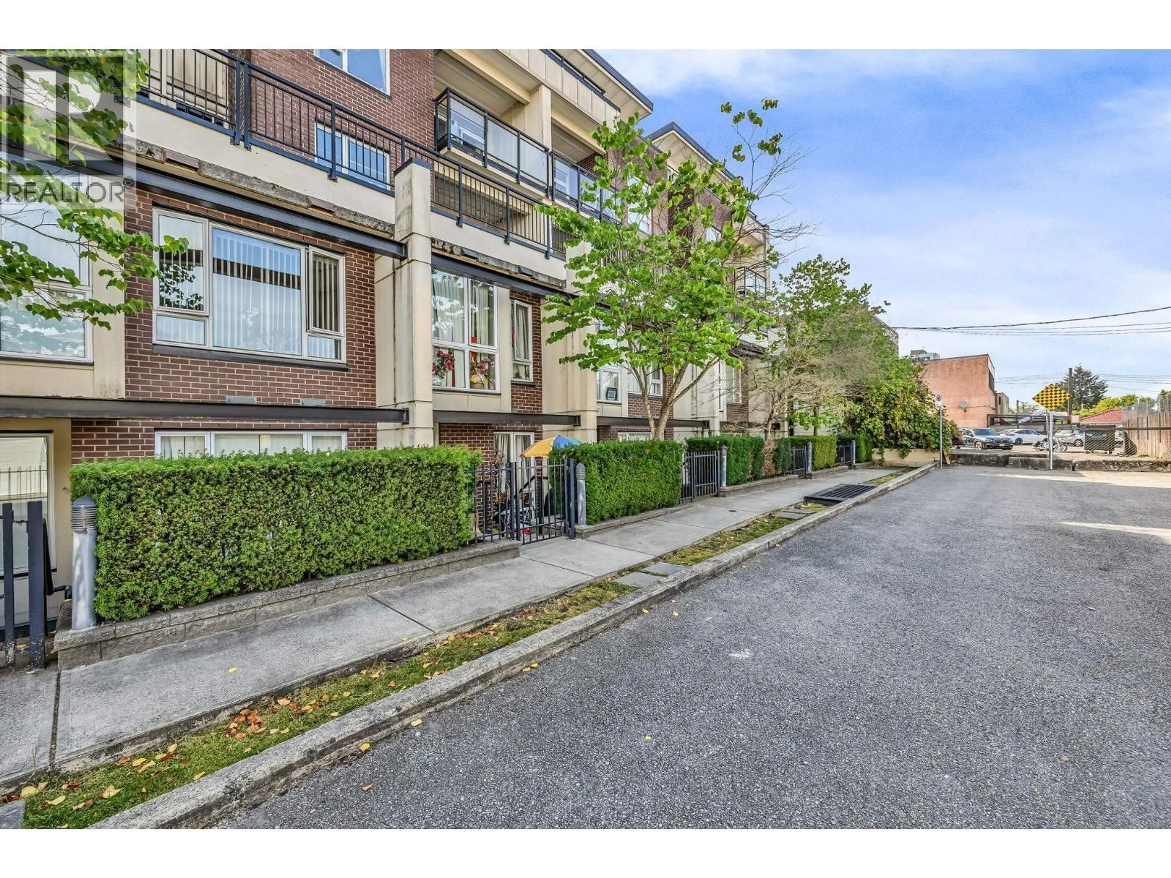 Unknown for 55 - 2239 KINGSWAY, Vancouver British Columbia V5N0E5