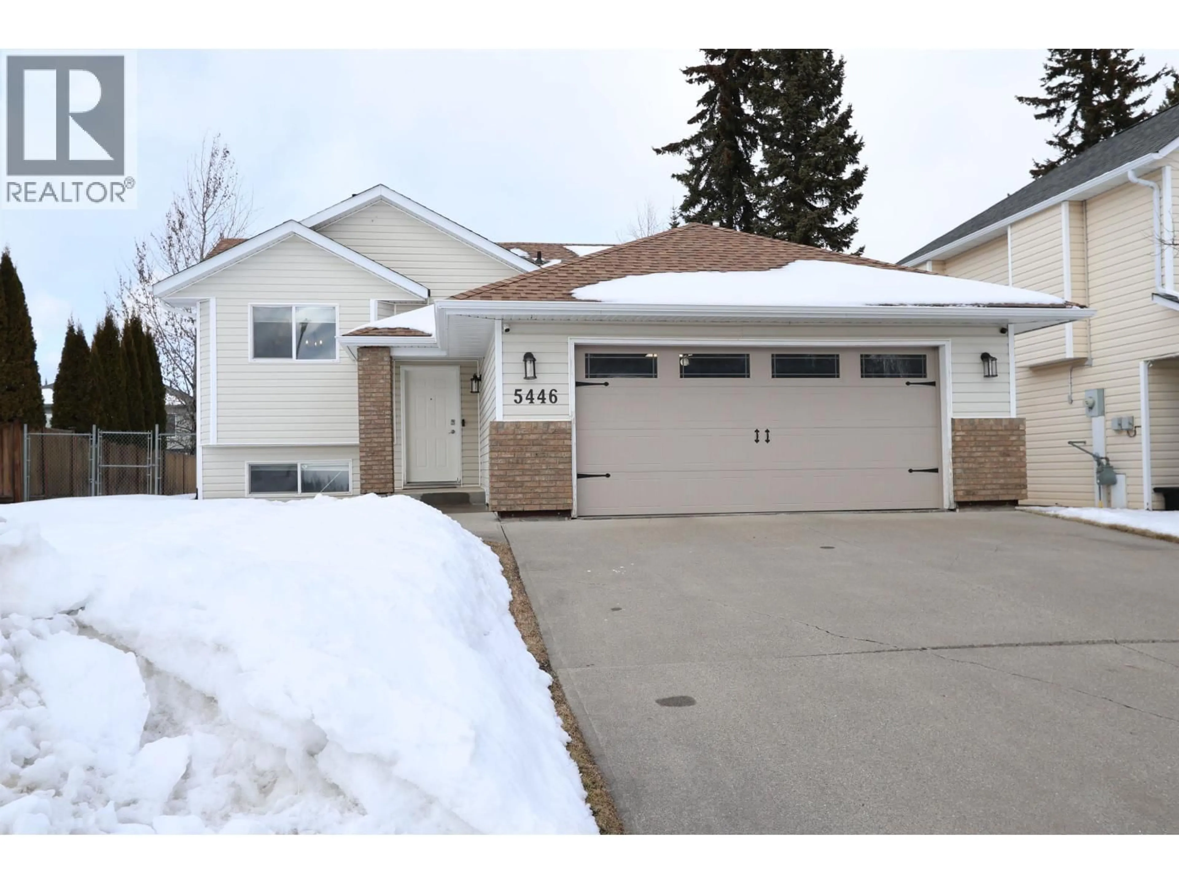 Unknown for 5446 WOODOAK CRESCENT, Prince George British Columbia V2K5A6