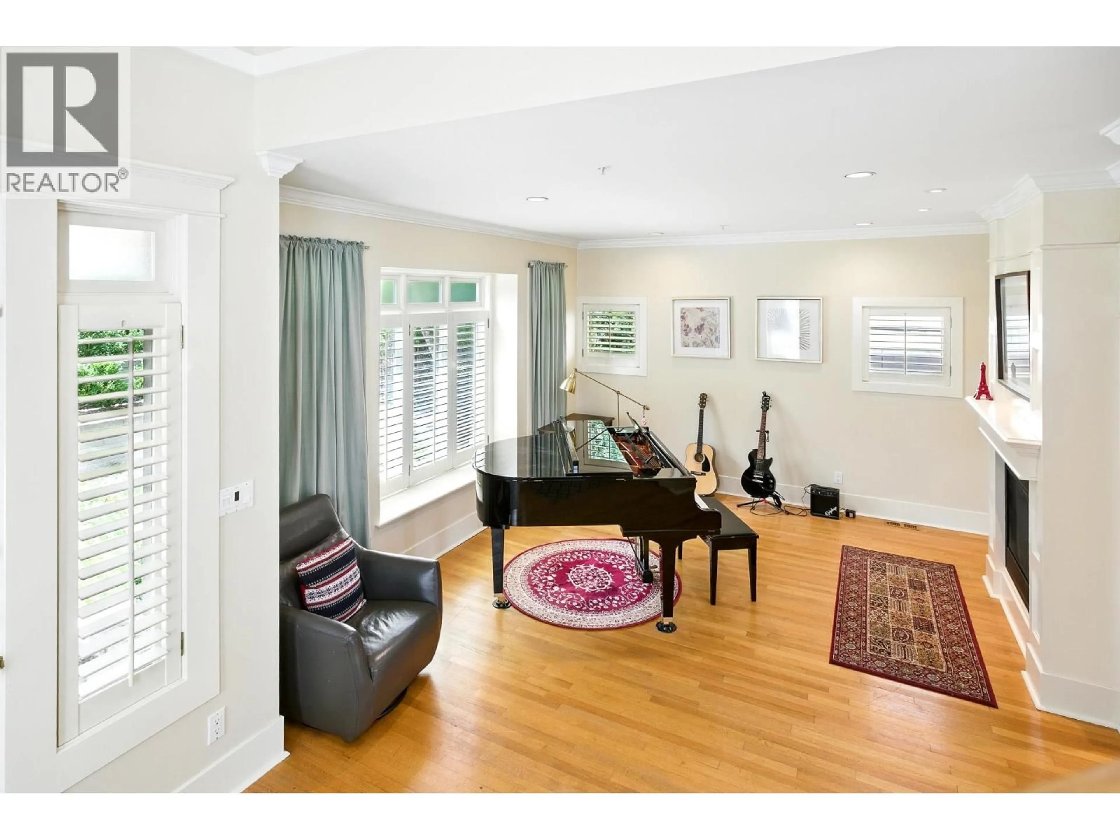 Unknown for 4420 COLLINGWOOD STREET, Vancouver British Columbia V6S2B1