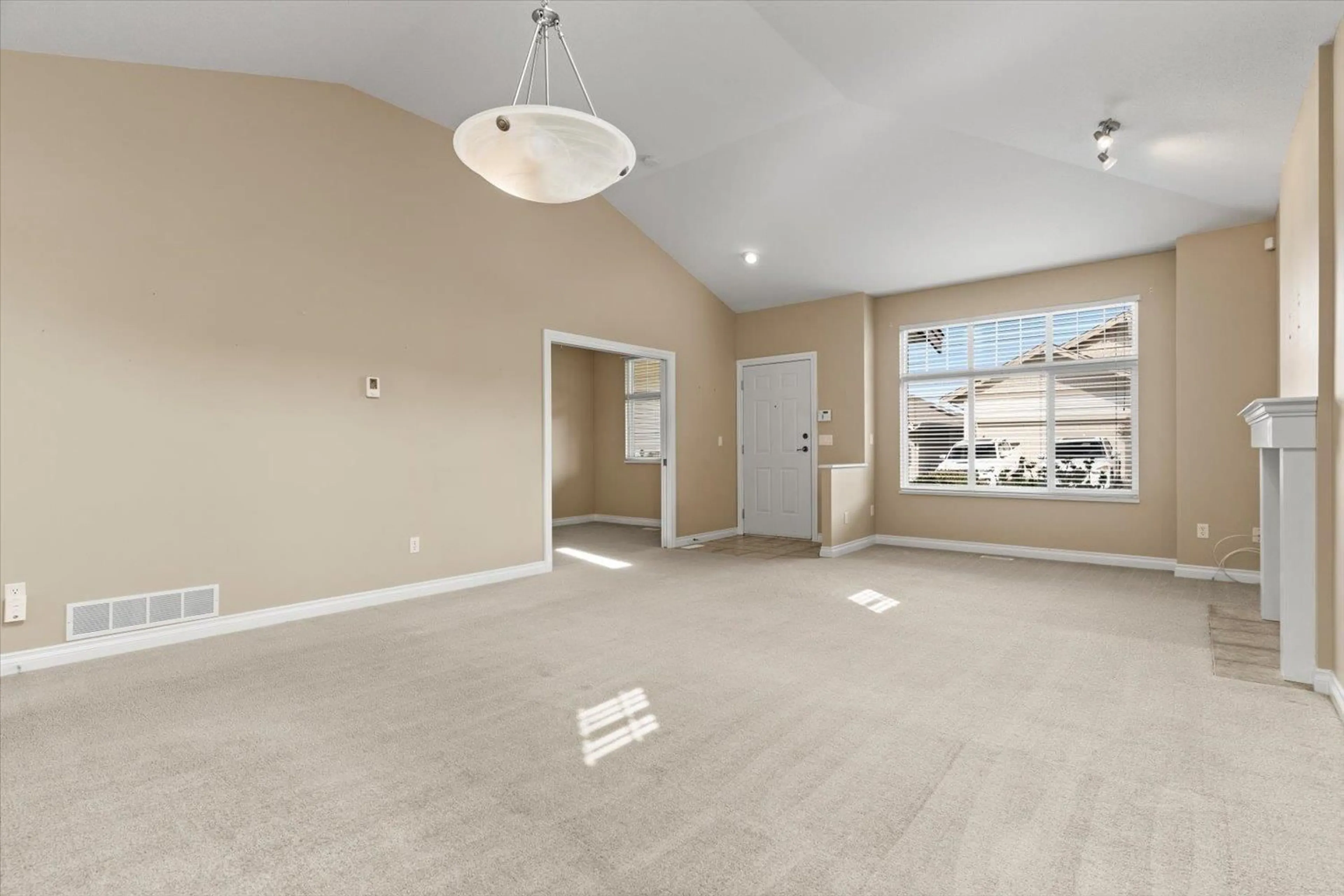 A pic of a room for 63 - 5700 JINKERSON ROAD, Chilliwack British Columbia V2R5N6