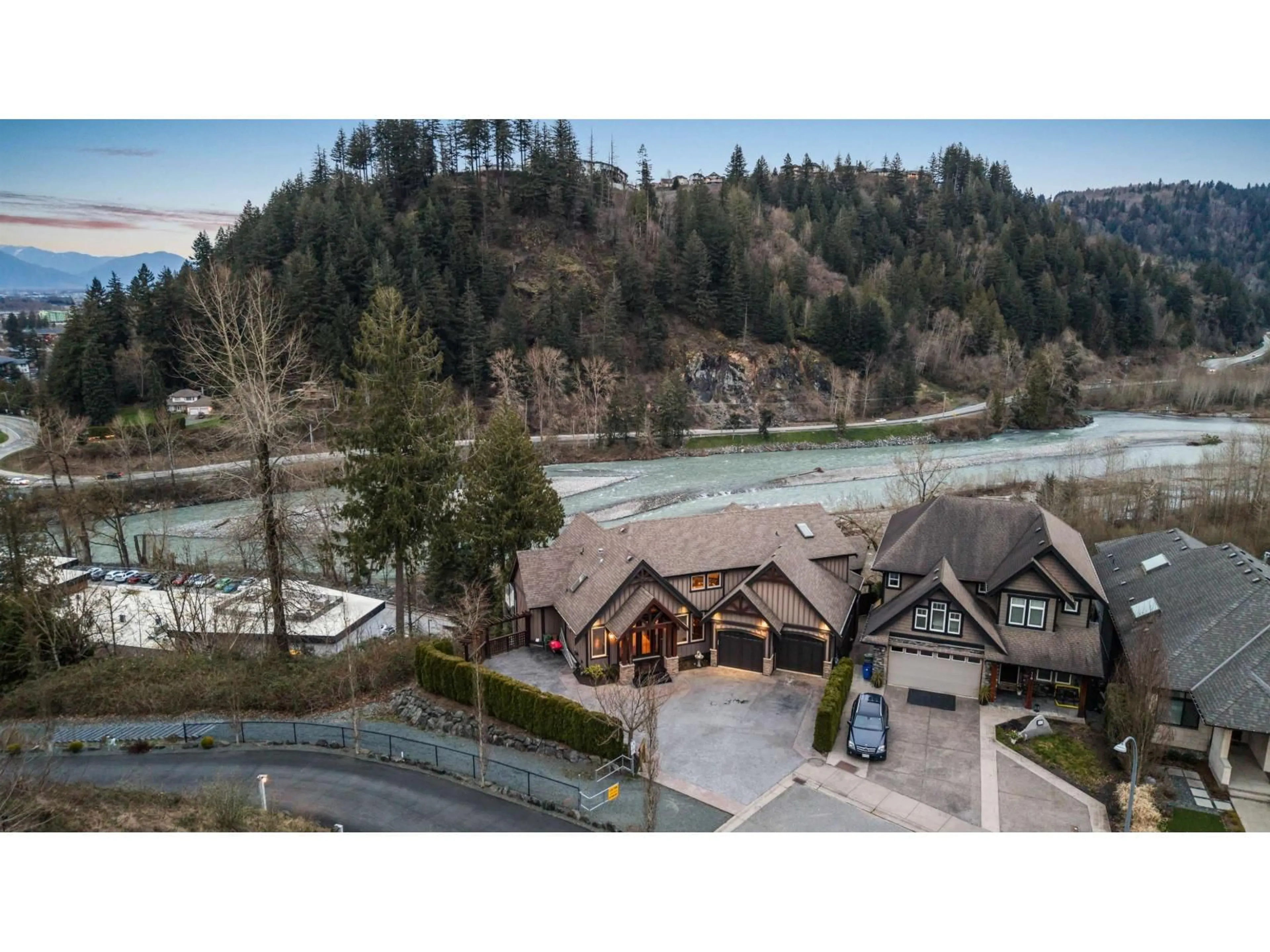A pic from outside/outdoor area/front of a property/back of a property/a pic from drone, water/lake/river/ocean view for 119 - 45473 ARIEL PLACE, Cultus Lake British Columbia V2R0K7