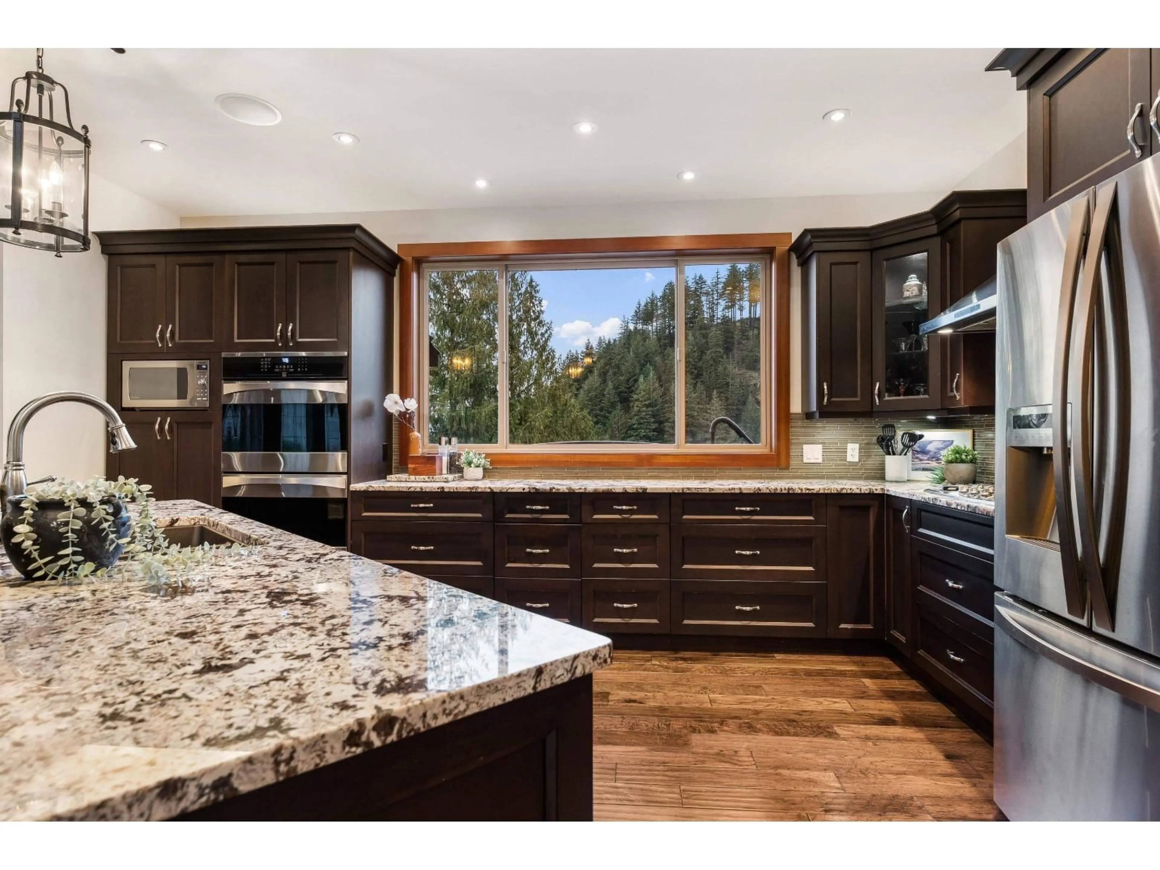 Open concept kitchen, unknown for 119 - 45473 ARIEL PLACE, Cultus Lake British Columbia V2R0K7