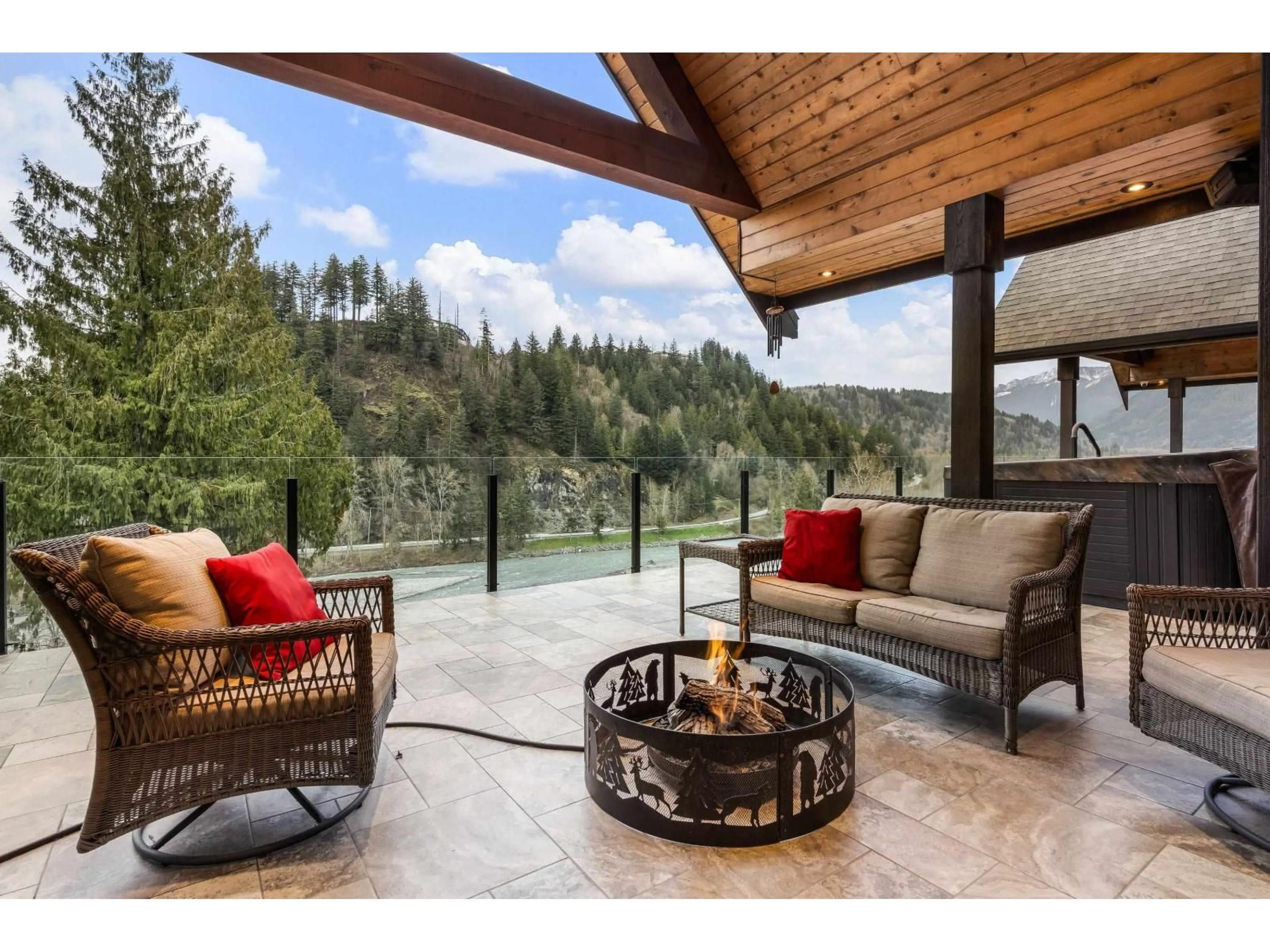 Patio, water/lake/river/ocean view for 119 - 45473 ARIEL PLACE, Cultus Lake British Columbia V2R0K7