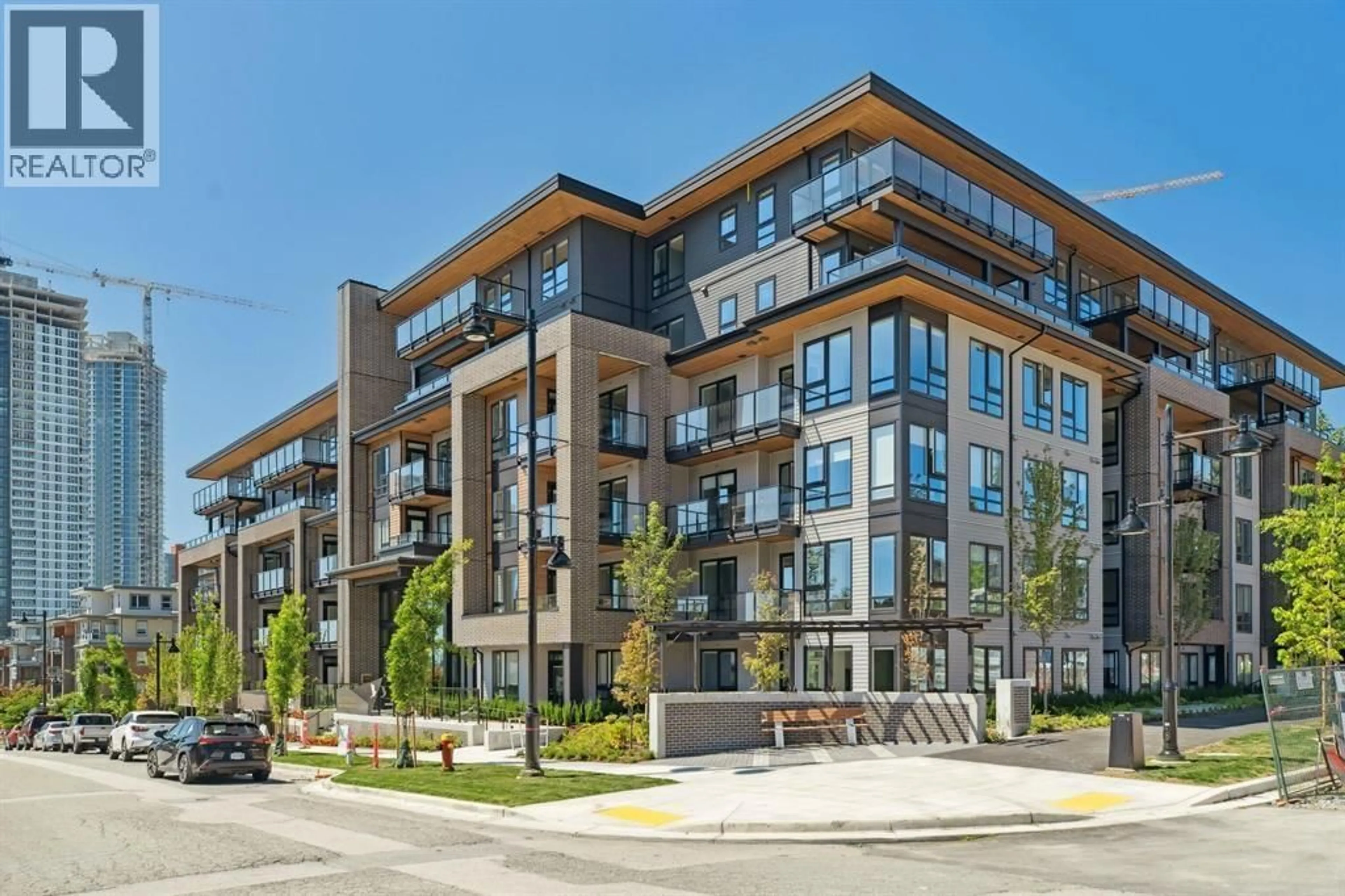 Patio, unknown for 420 - 615 COTTONWOOD AVENUE, Coquitlam British Columbia V3J2S5