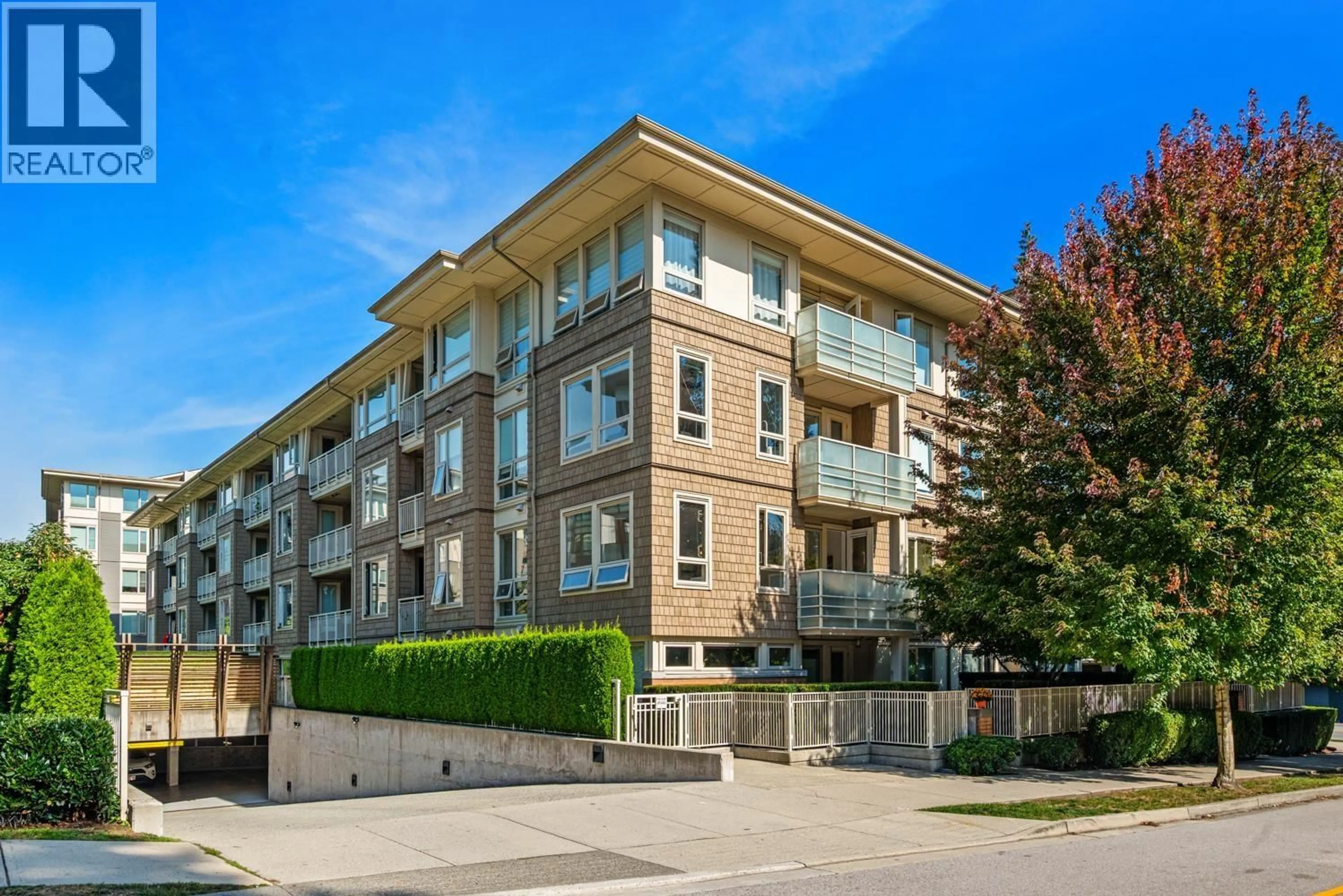 Patio, street for 206 - 2665 MOUNTAIN HIGHWAY, North Vancouver British Columbia V7J0A8