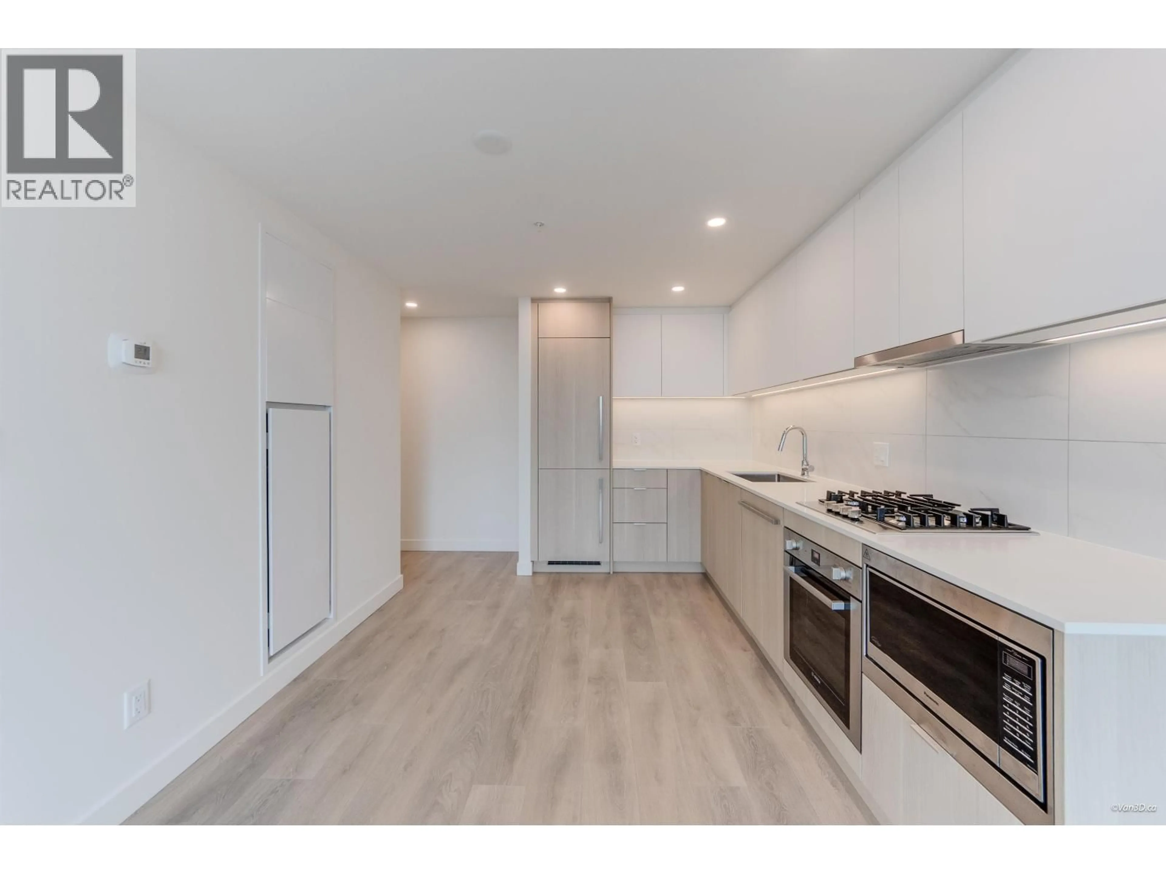 Unknown for 1401 - 308 ALDERSON AVENUE, Coquitlam British Columbia V3K0J2