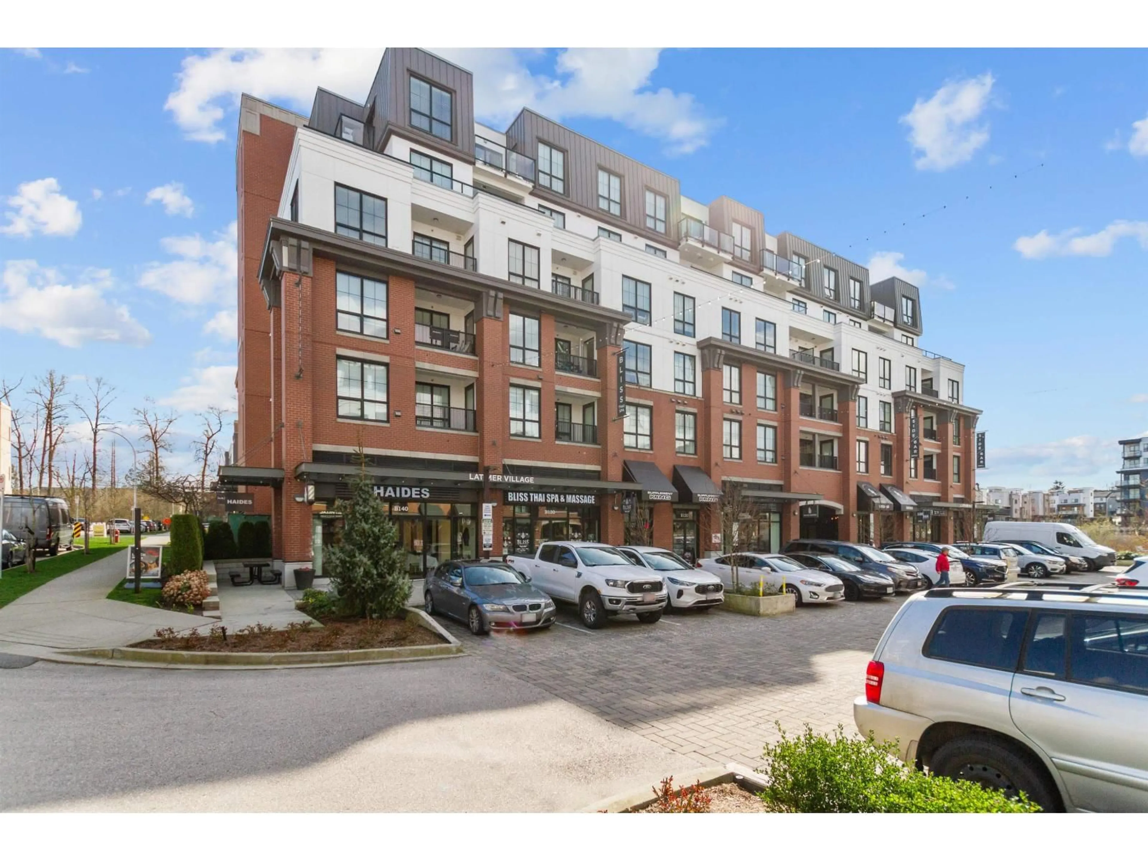 Unknown for B308 - 20018 83A AVENUE, Langley British Columbia V2Y3P3