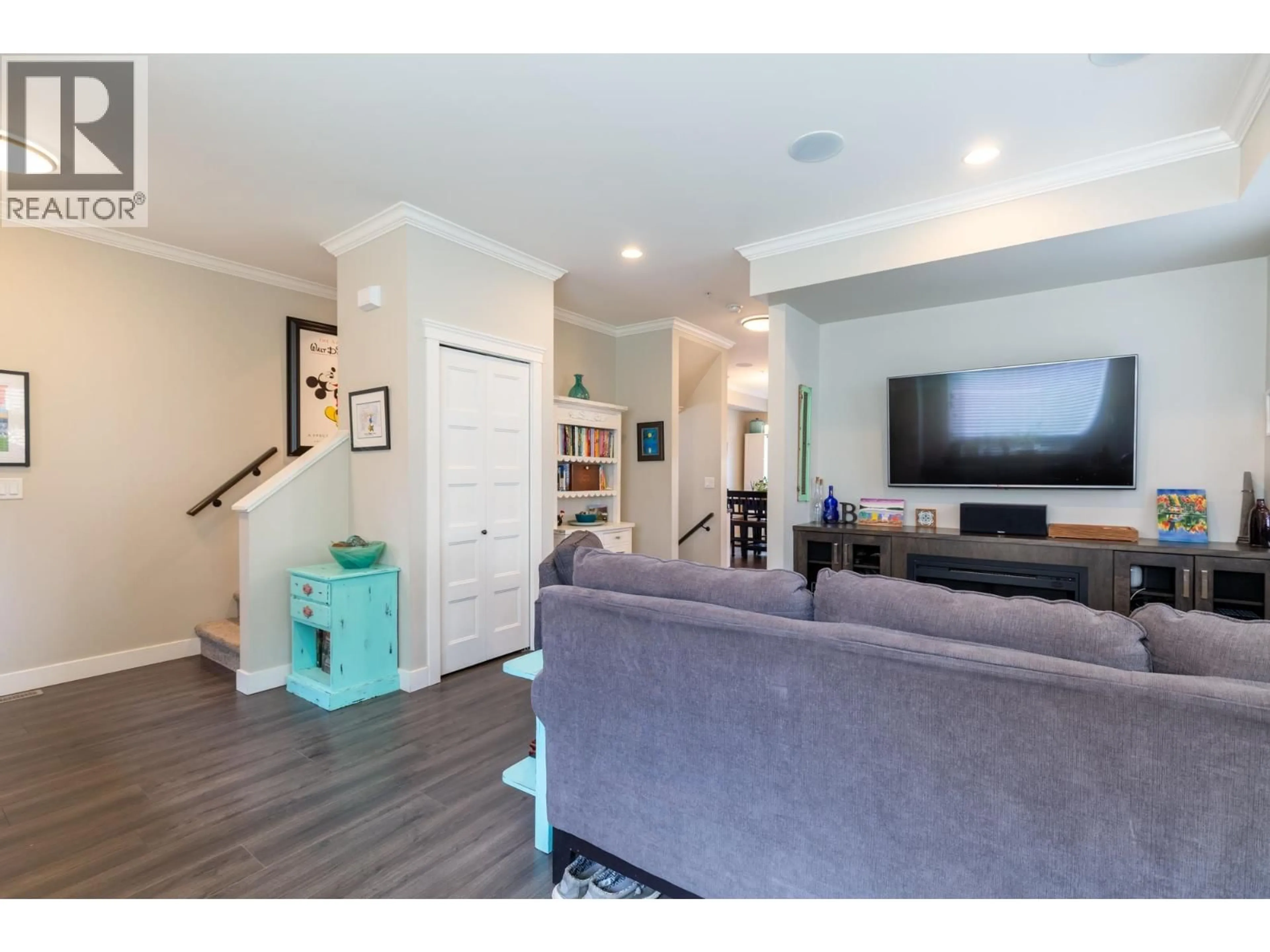 Living room with furniture, unknown for 13 - 10480 248 STREET, Maple Ridge British Columbia V2W0J4