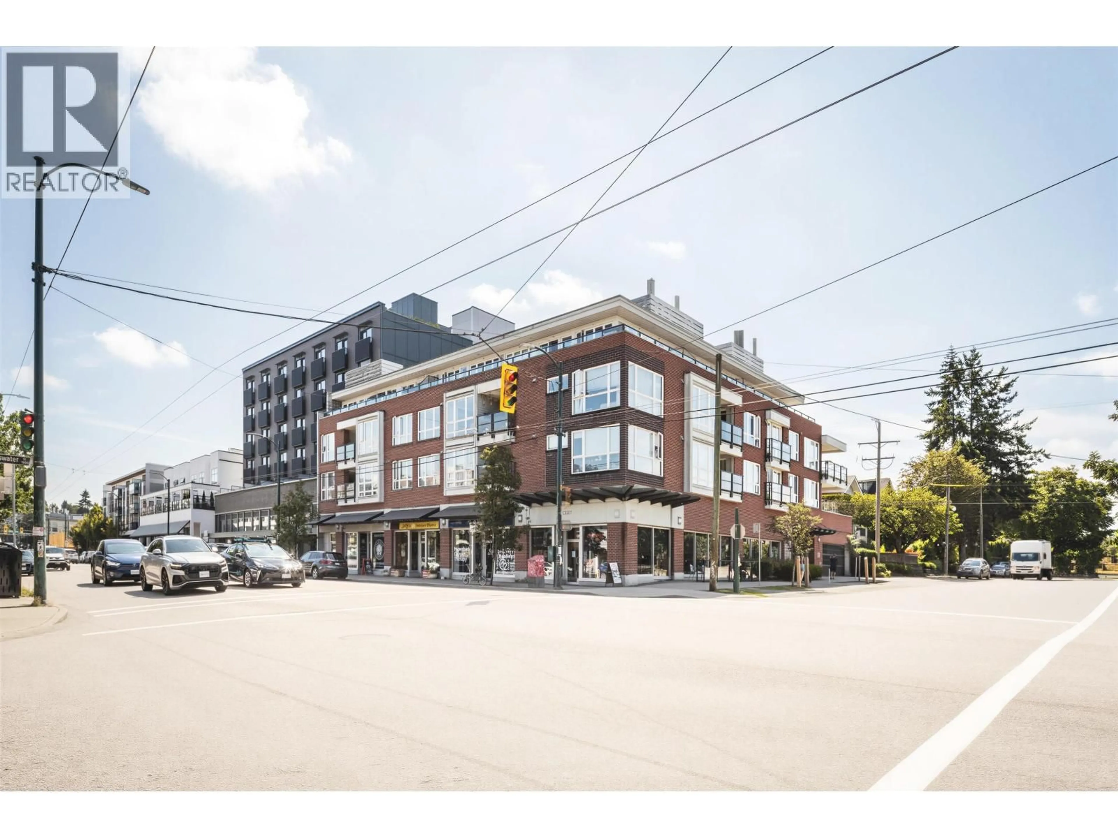 Blurry image for 306 - 2008 BAYSWATER STREET, Vancouver British Columbia V6K4A8