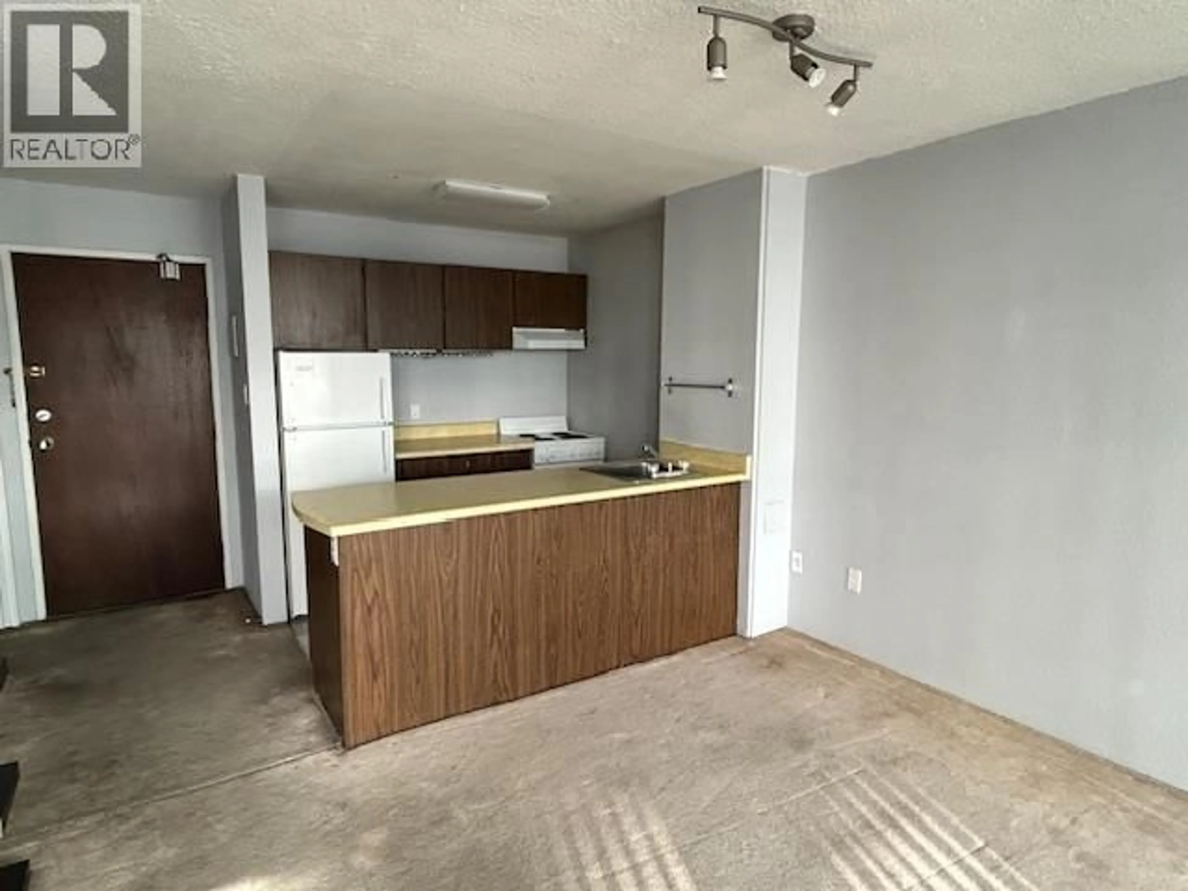 A pic of a room for 505 - 950 DRAKE STREET, Vancouver British Columbia V6Z2B9