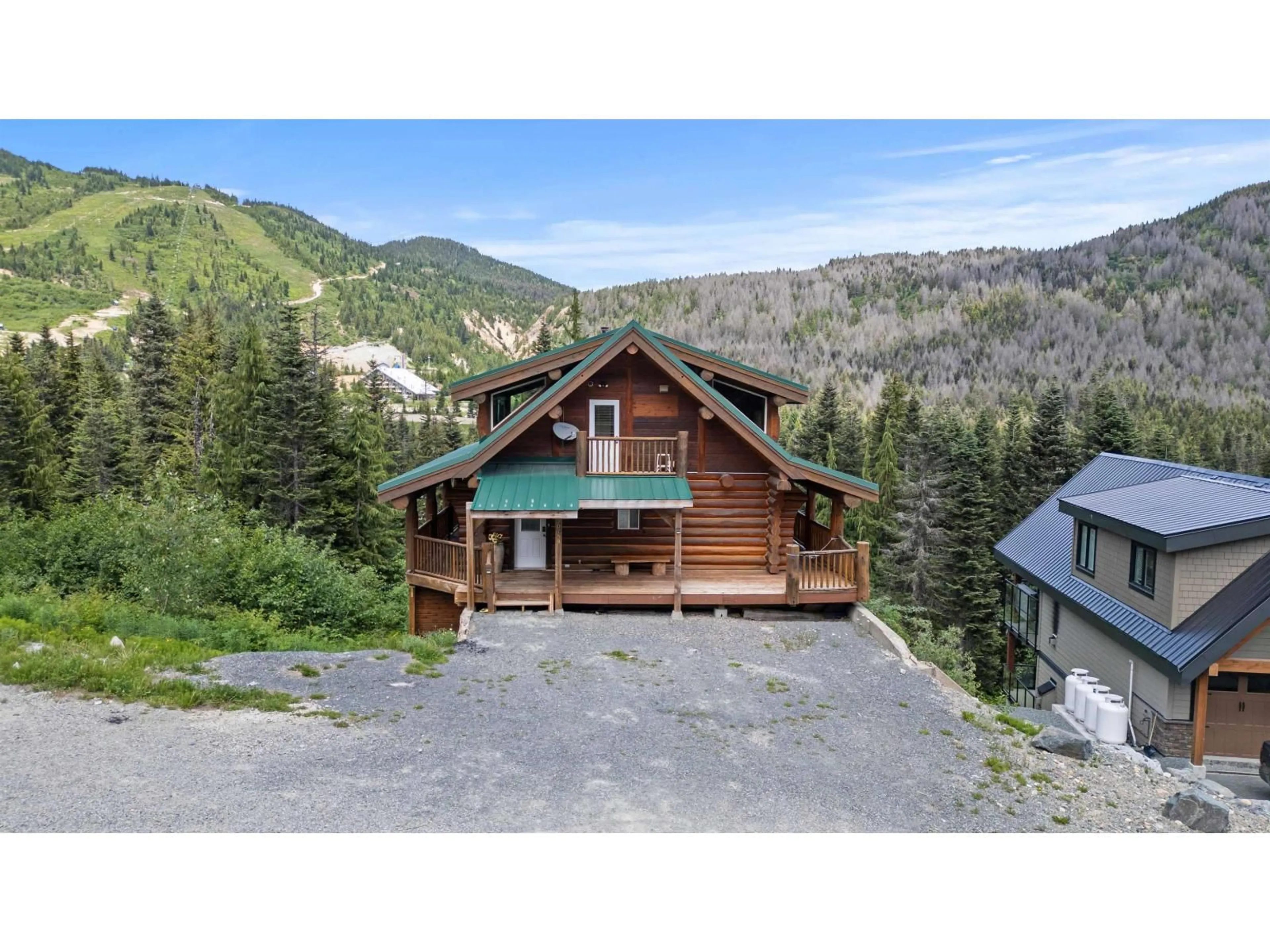 A pic from outside/outdoor area/front of a property/back of a property/a pic from drone, mountain view for 20758 EDELWEISS DRIVE, Mission British Columbia V0M1A1