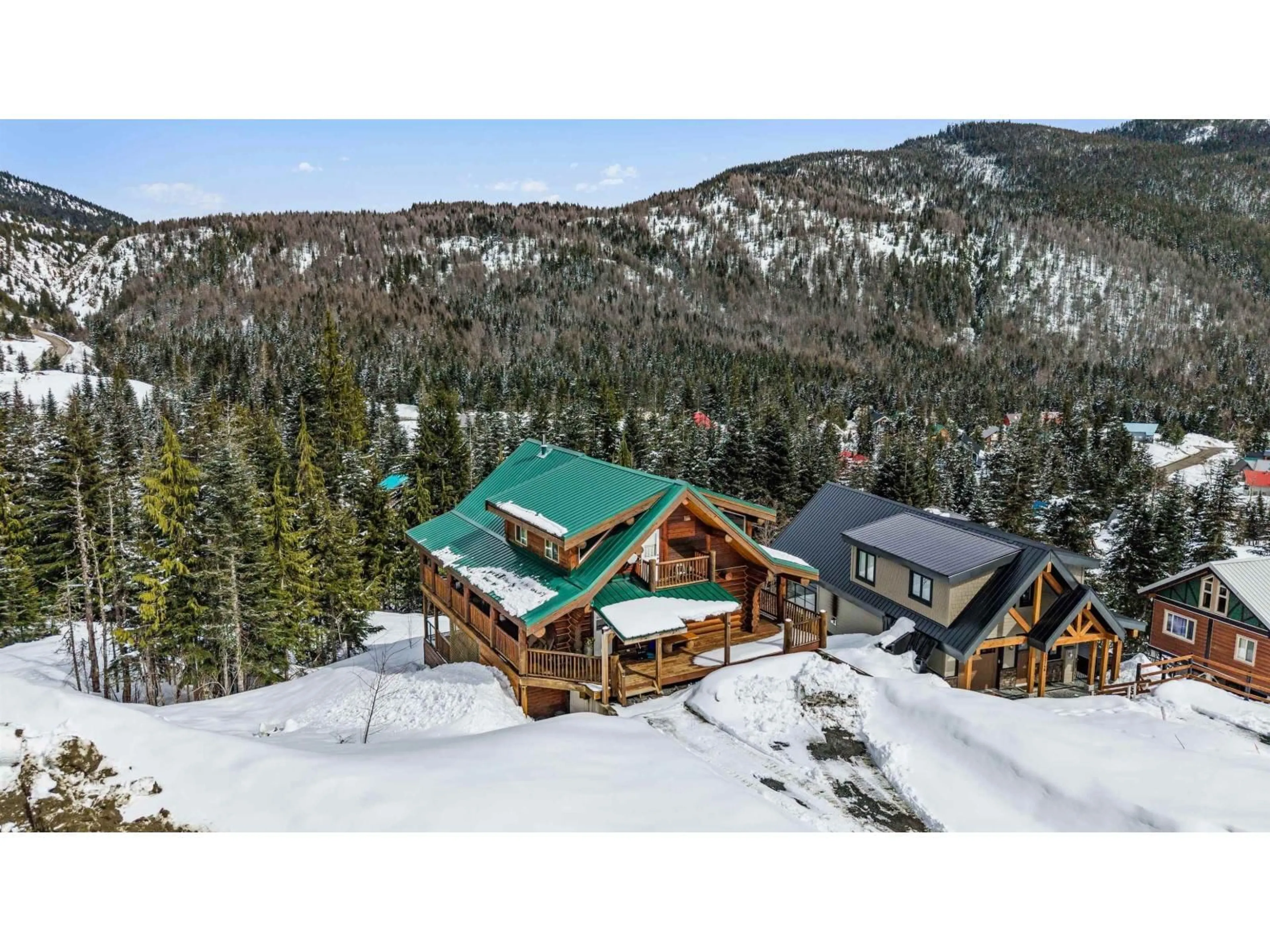 A pic from outside/outdoor area/front of a property/back of a property/a pic from drone, mountain view for 20758 EDELWEISS DRIVE, Mission British Columbia V0M1A1