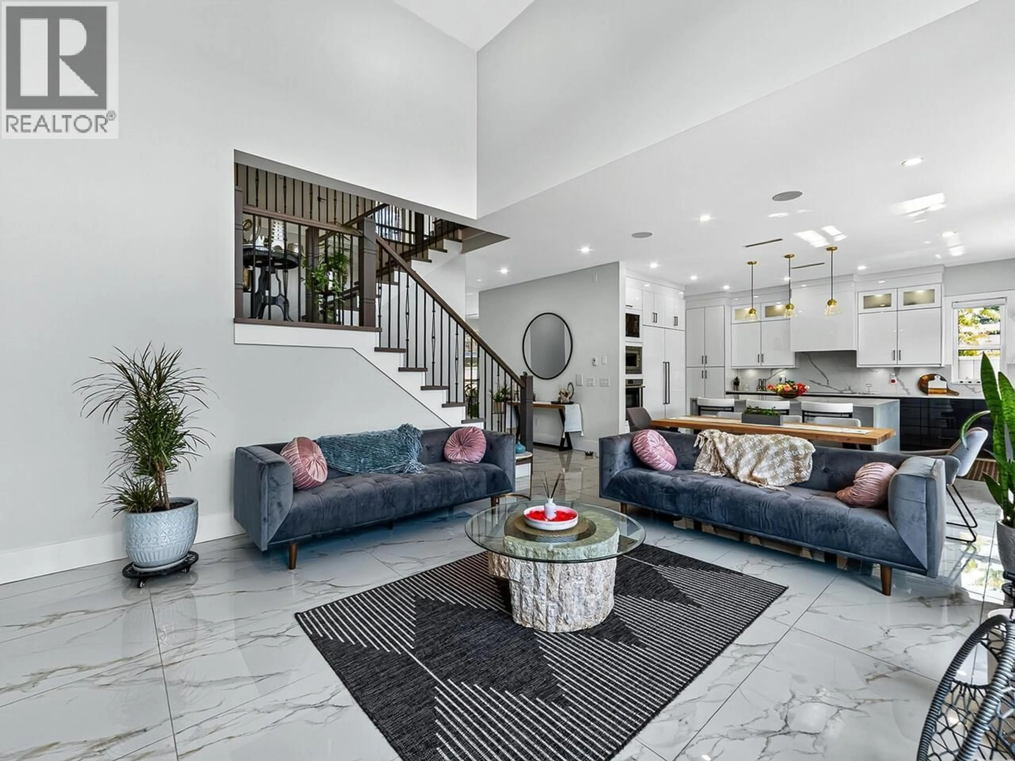 Living room with furniture, unknown for 11800 KING ROAD, Richmond British Columbia V7A3B6