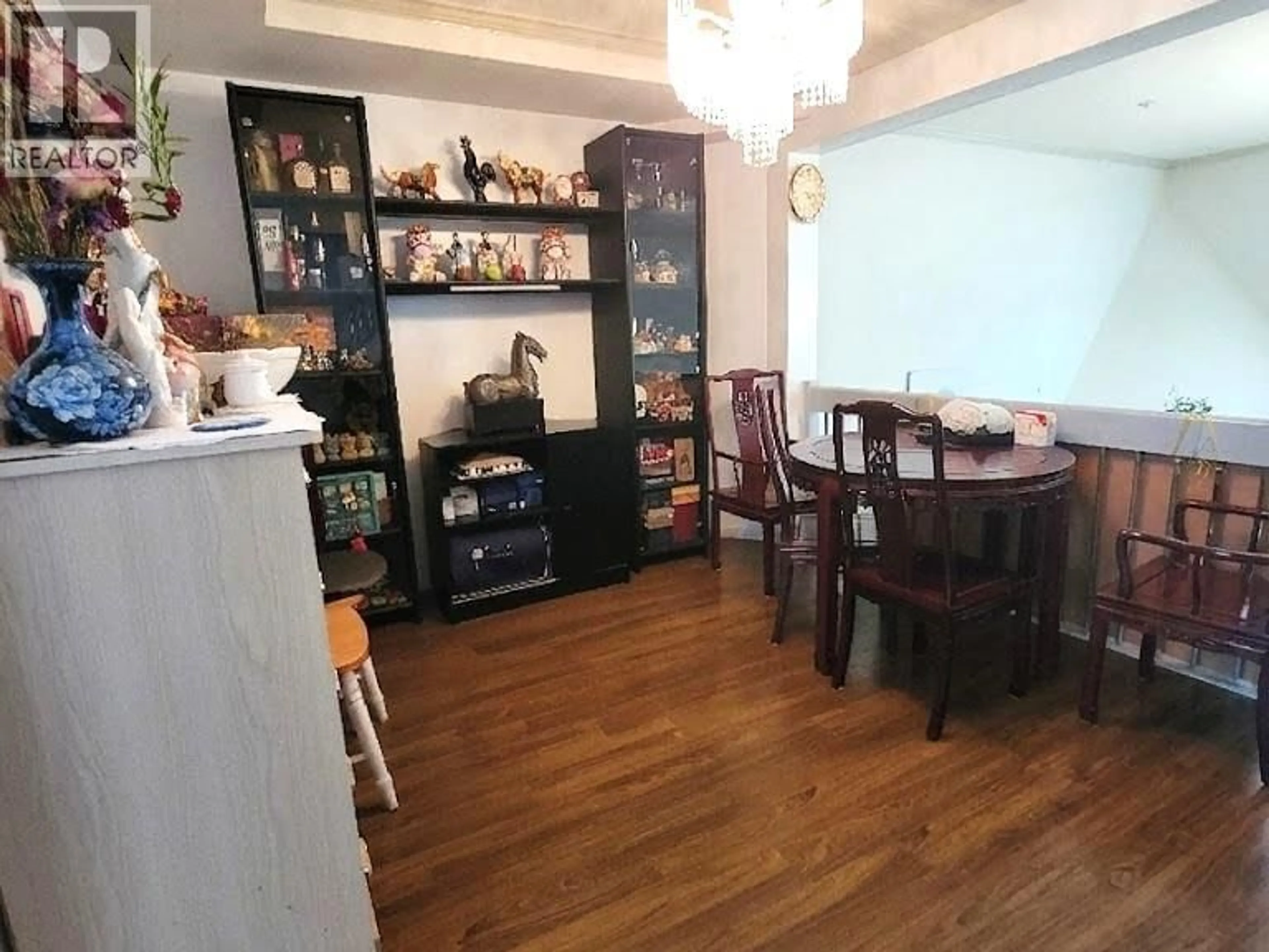 Dining room, unknown for 5 - 8591 BLUNDELL ROAD, Richmond British Columbia V6Y1K2