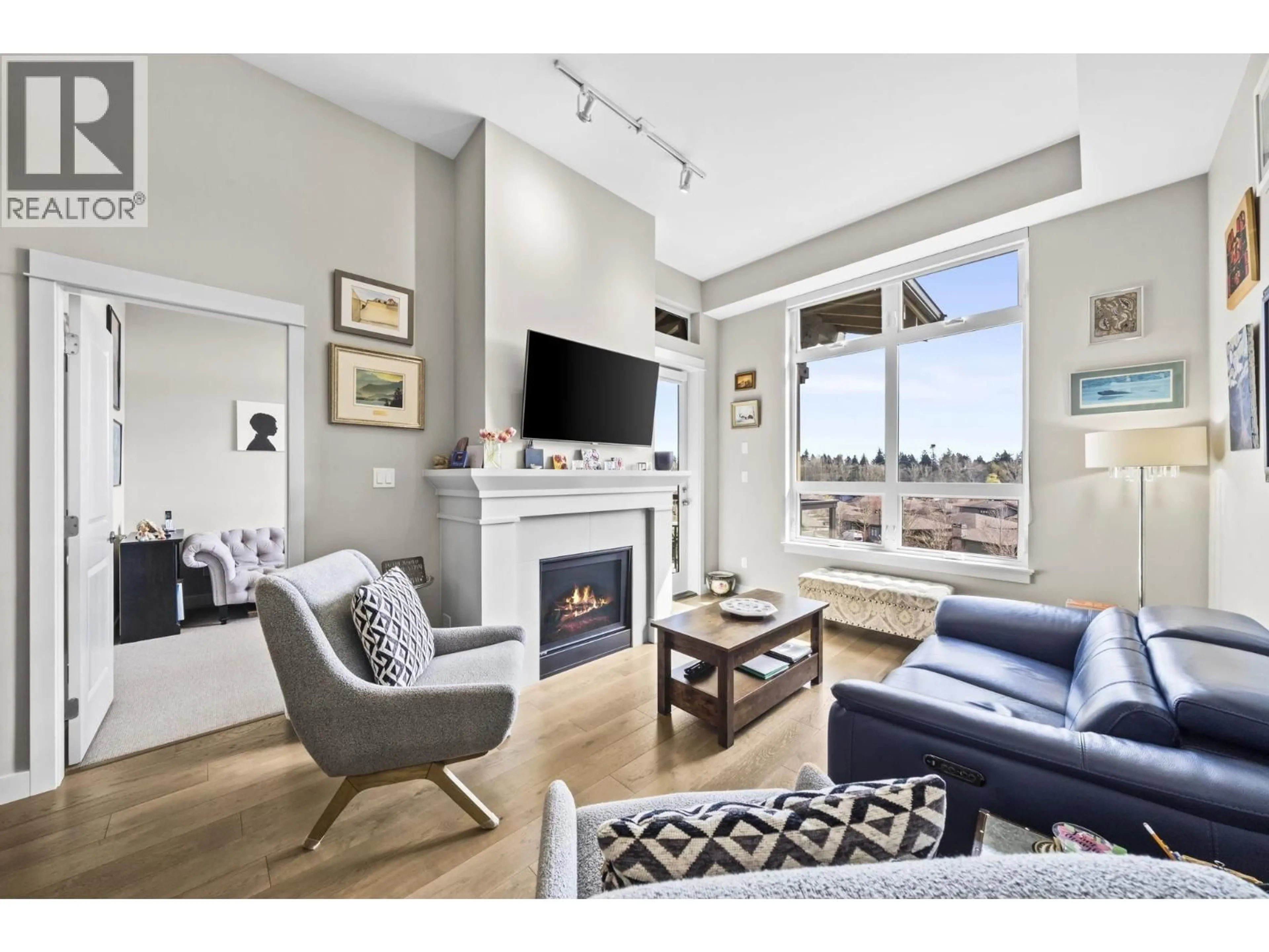 Living room with furniture, unknown for 415 - 4977 SPRINGS BOULEVARD, Delta British Columbia V4M0C1