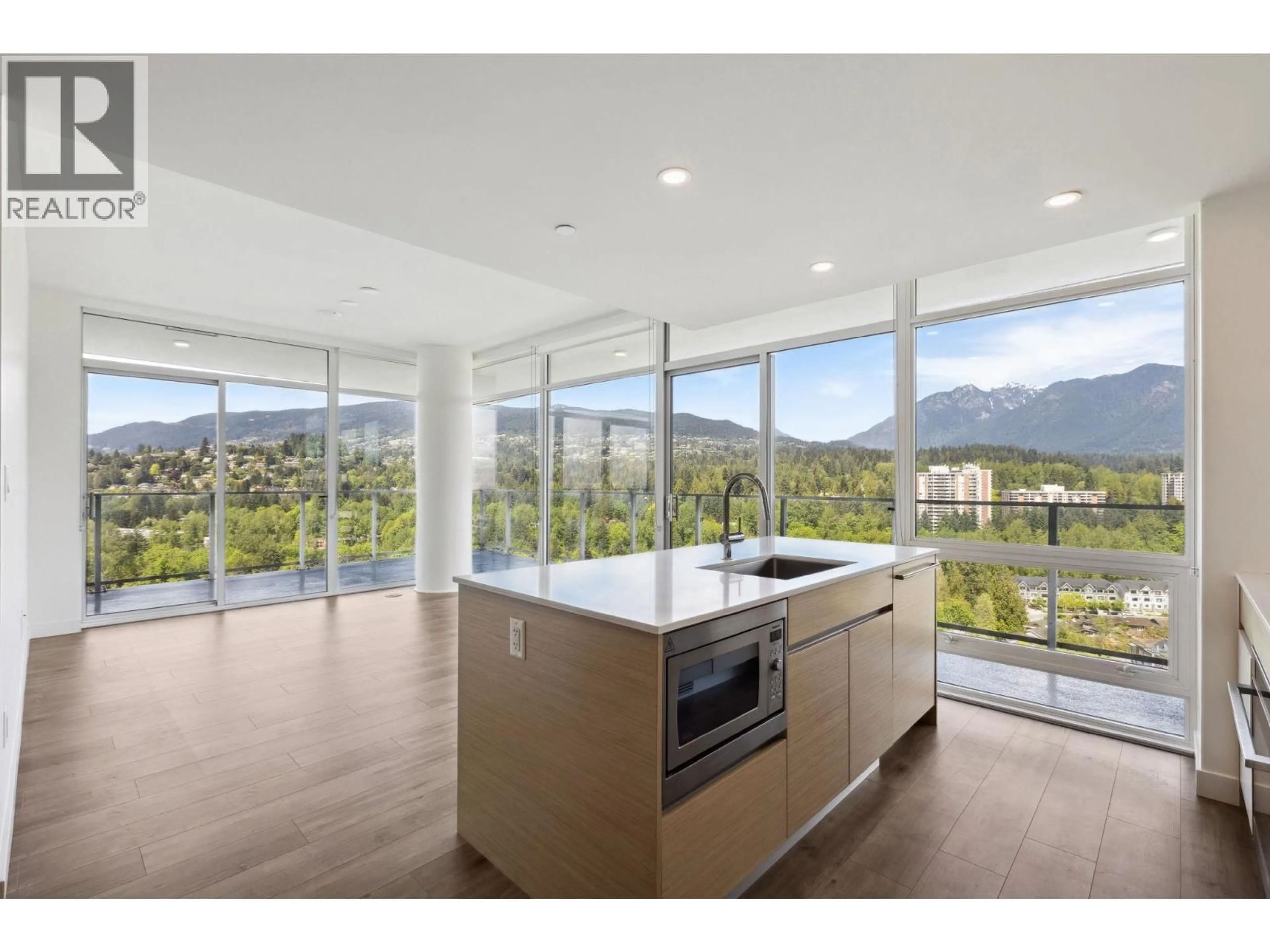 Open concept kitchen, unknown for 1708 - 200 KLAHANIE COURT, West Vancouver British Columbia V7P0E4