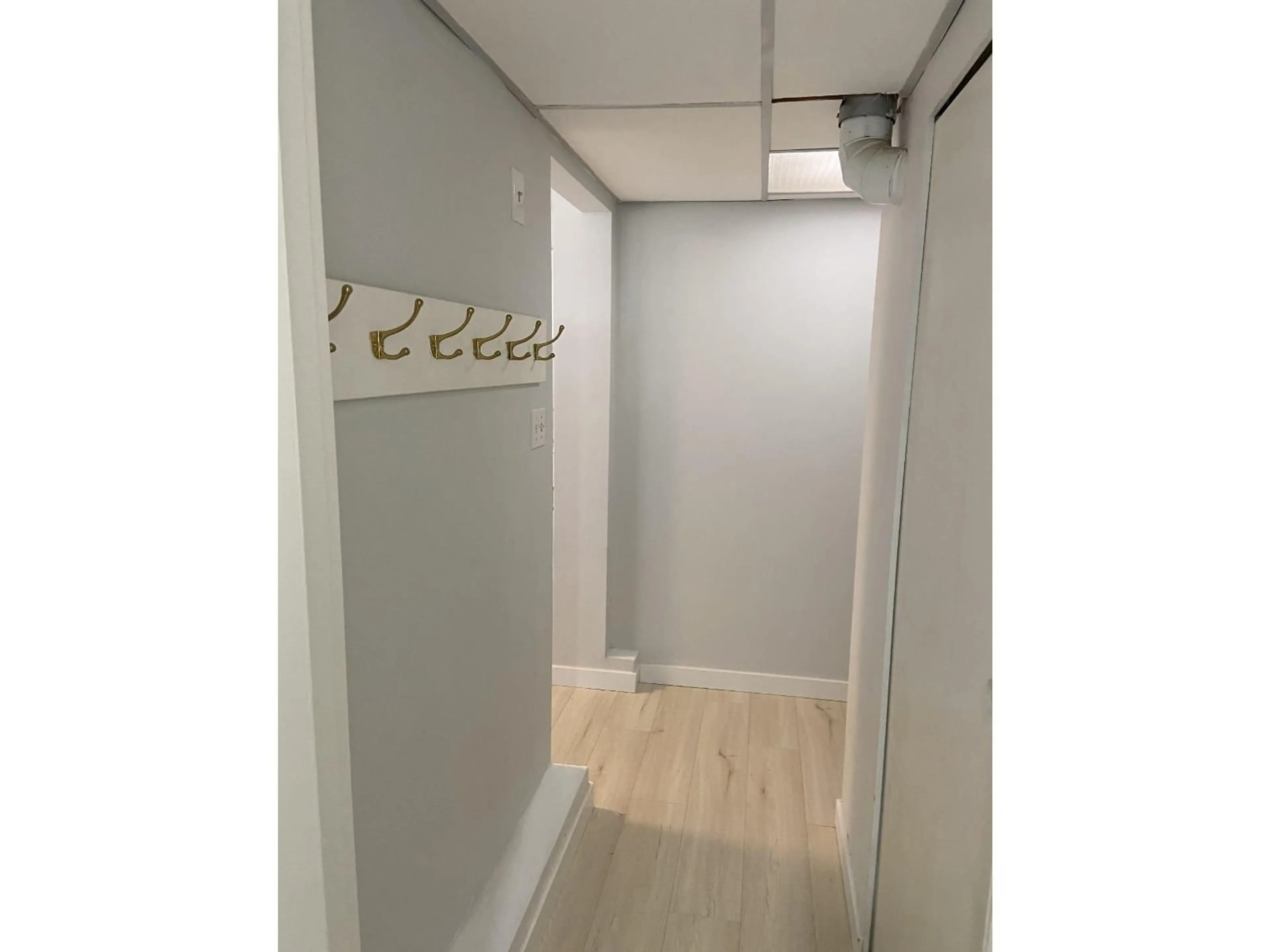Storage room or clothes room or walk-in closet for 2369 WAKEFIELD COURT, Langley British Columbia V2Y1E4